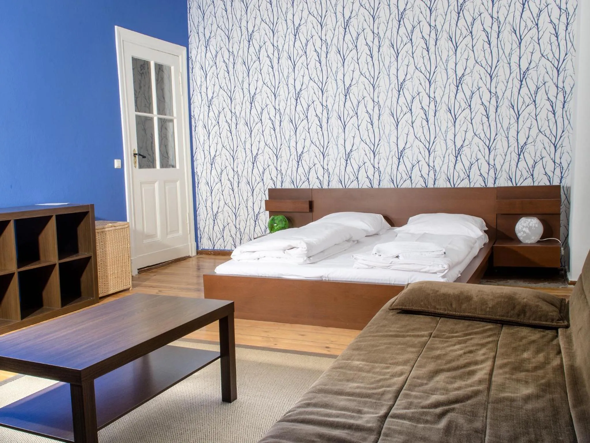 Photo of the whole room in Lette'm Sleep Berlin