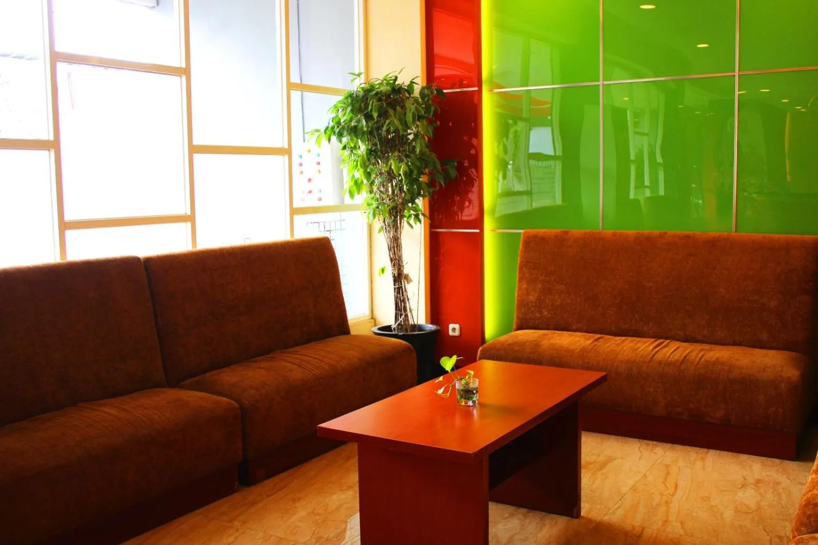 Maleosan Inn Manado Hotel