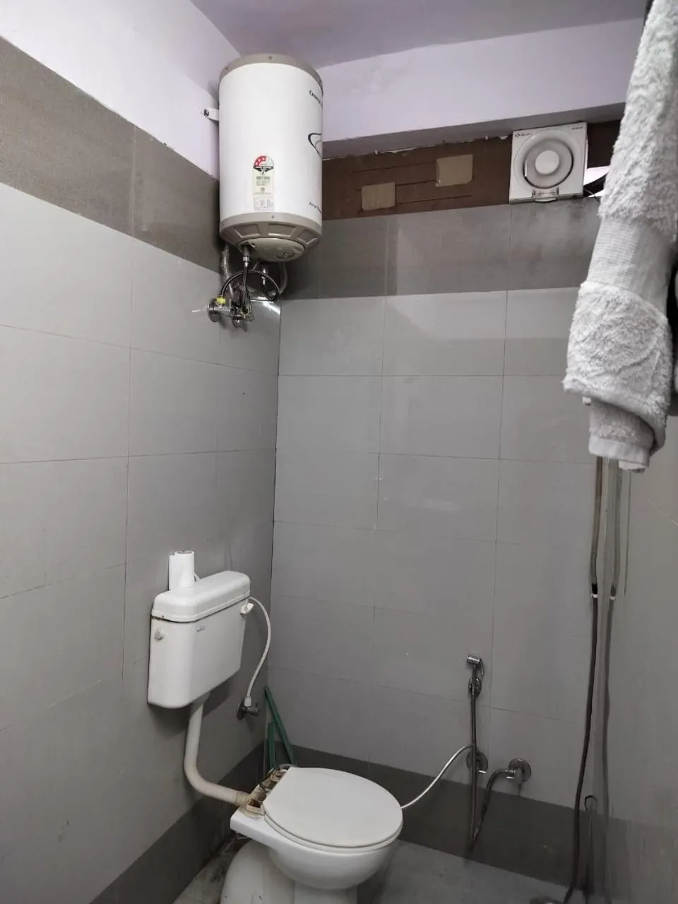 Bathroom in DS Residency Varanasi-Near Temple n Ghat-Parking