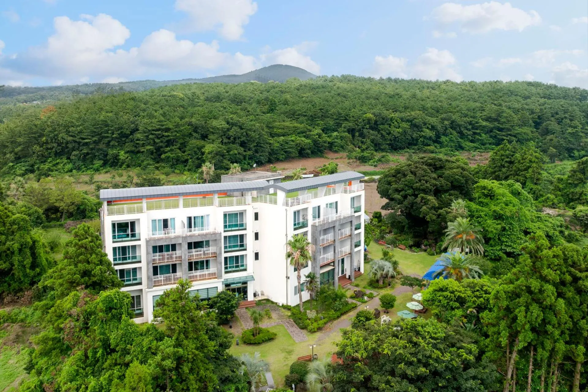 Property building in Jeju M Resort