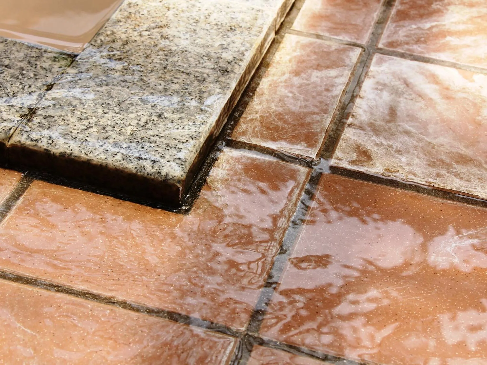 Hot Spring Bath in Guesthouse Tomoshibi