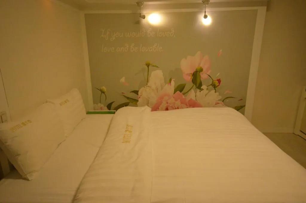 Bed in Jeonju Cherevill Motel