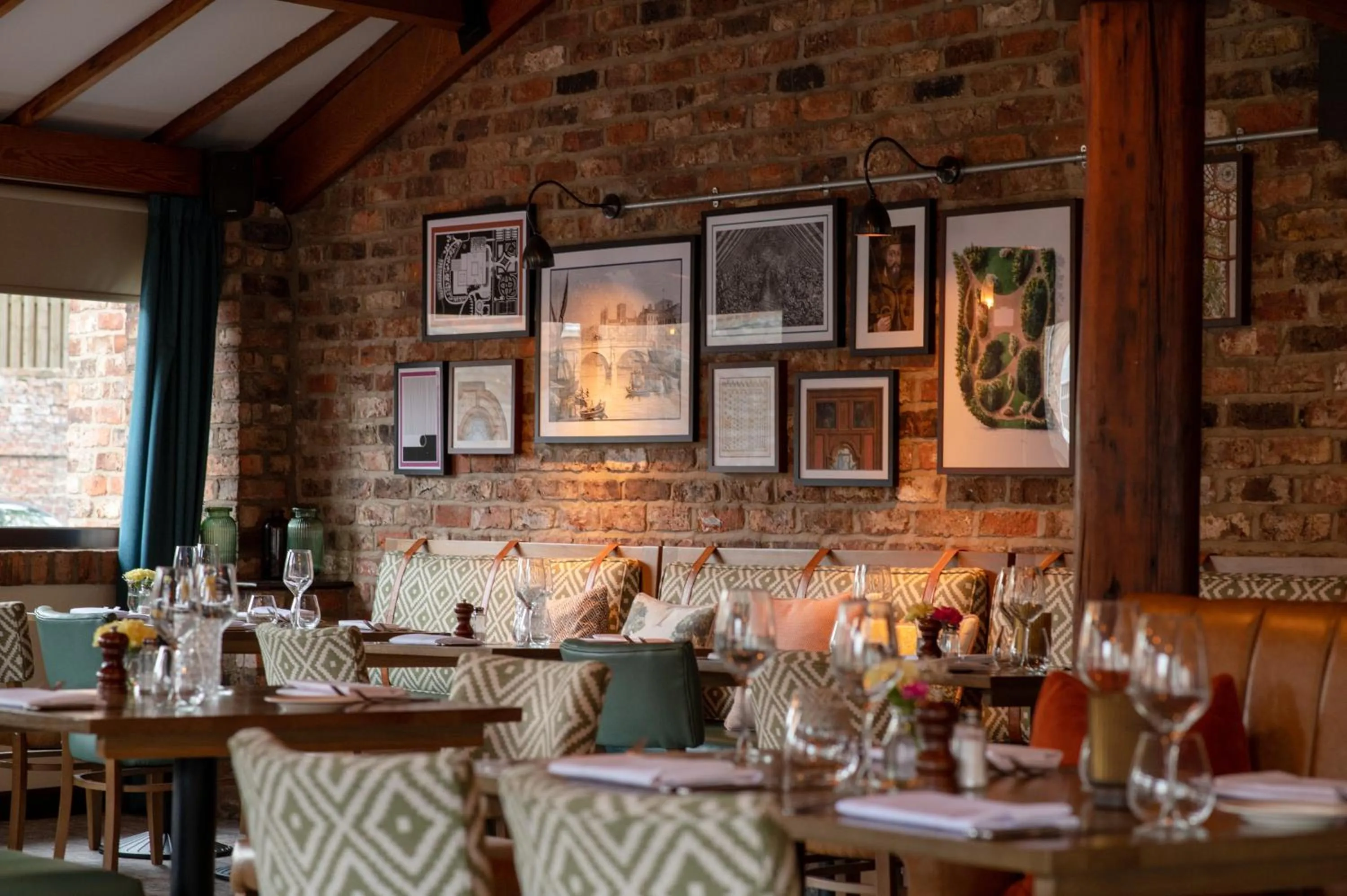 Restaurant/places to eat in Middletons