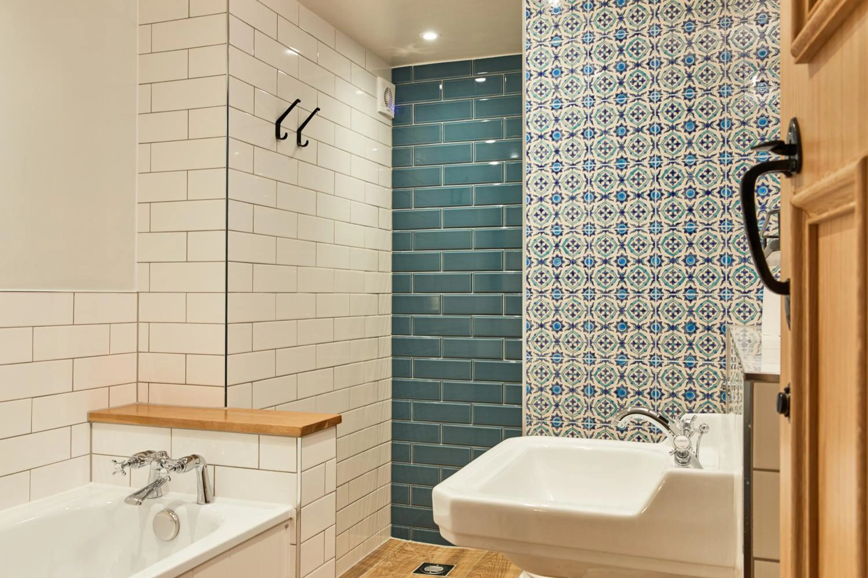 Shower in Middletons