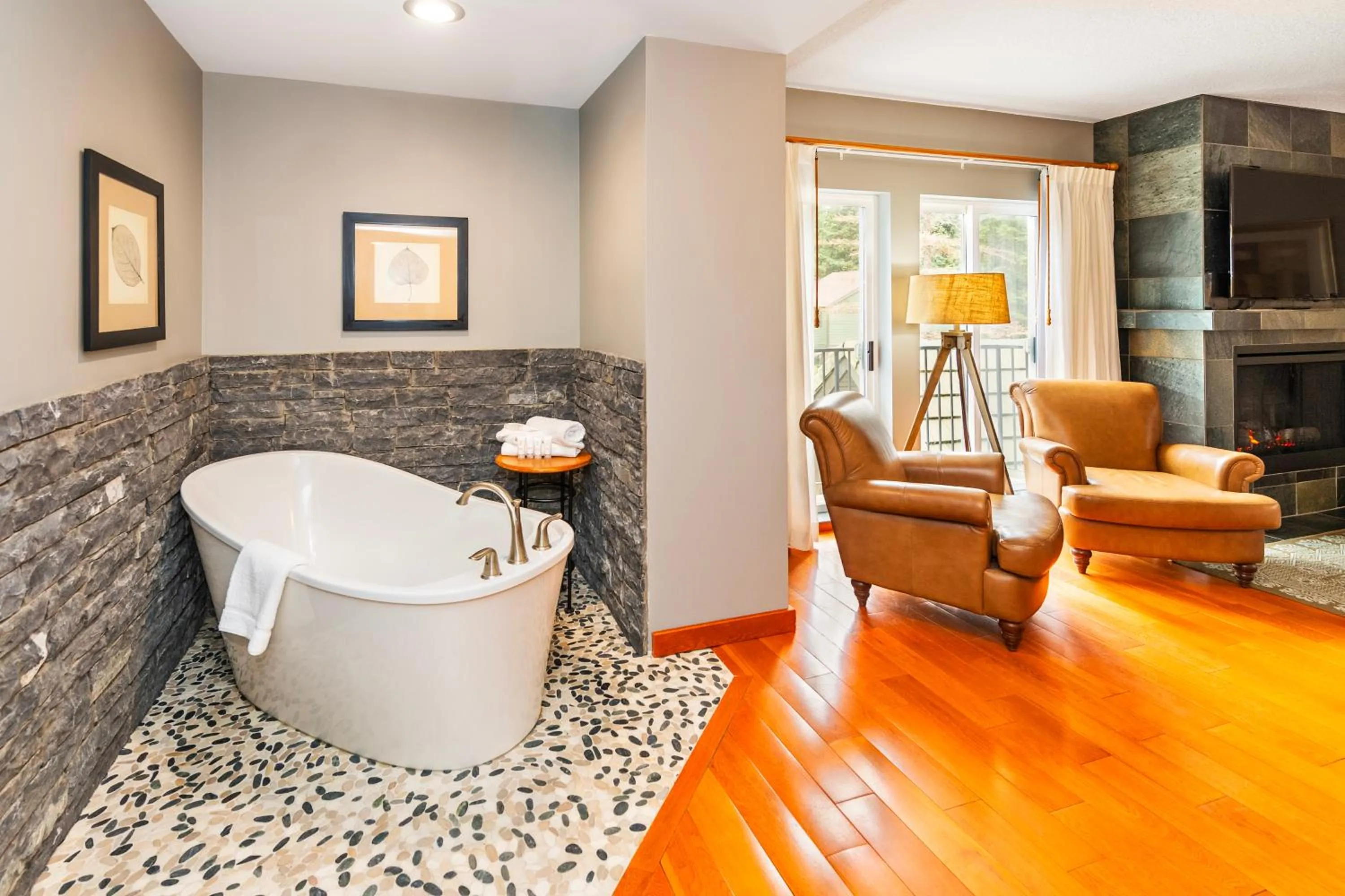 Bathroom in Banff Inn