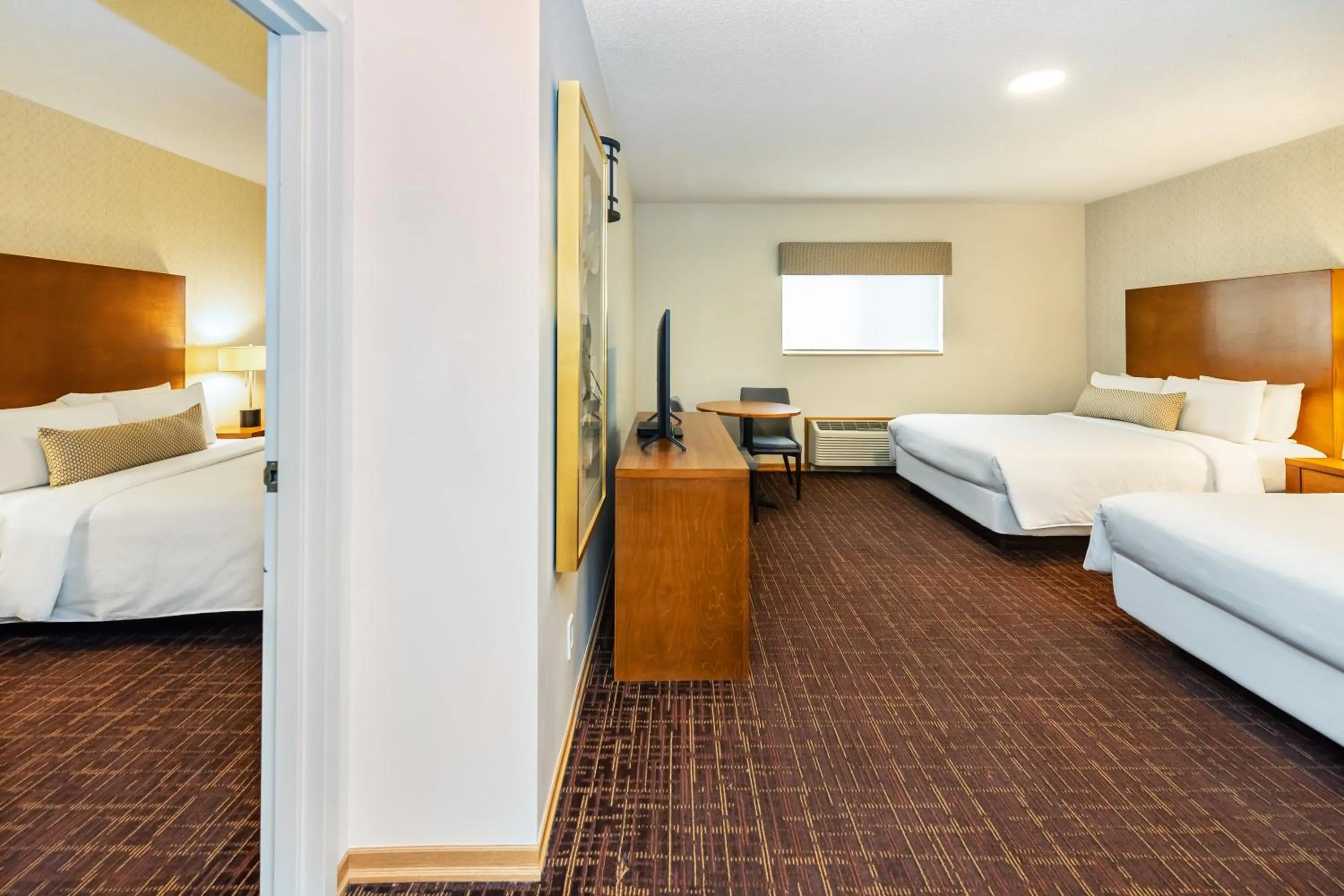 Guests, Bed in Banff Inn