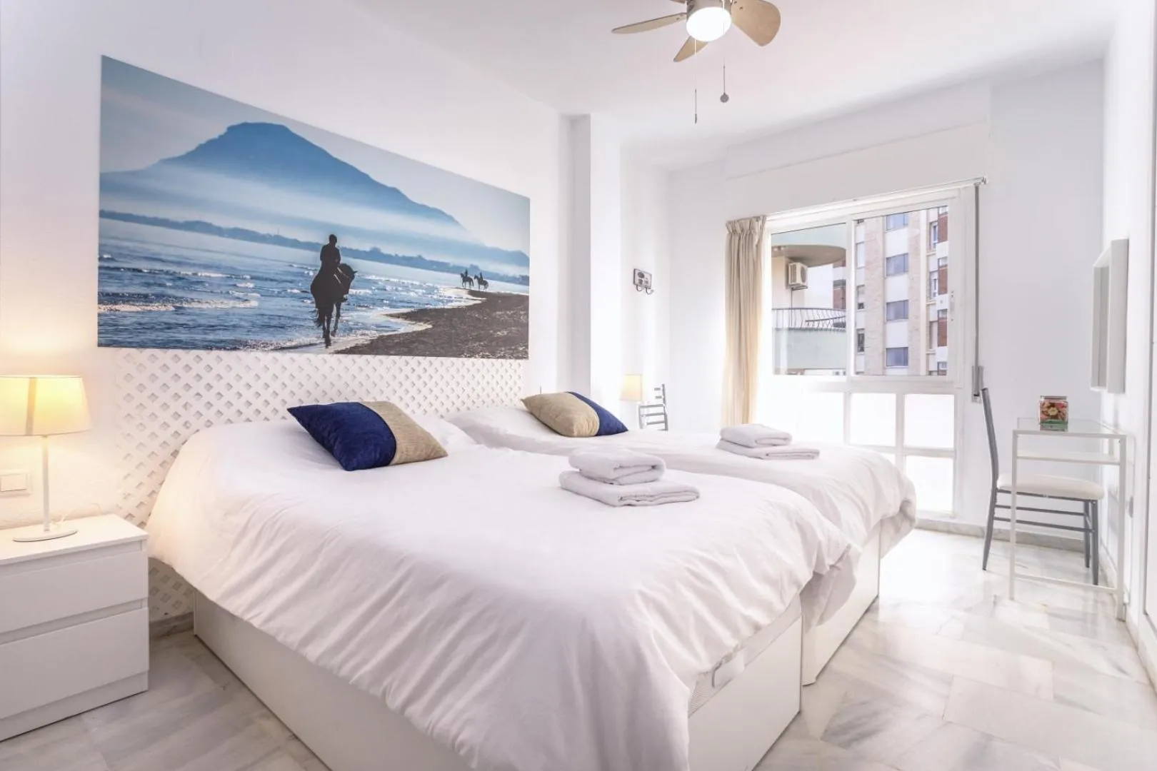 Photo of the whole room, Bed in Rentcostadelsol Malagueta Arenal
