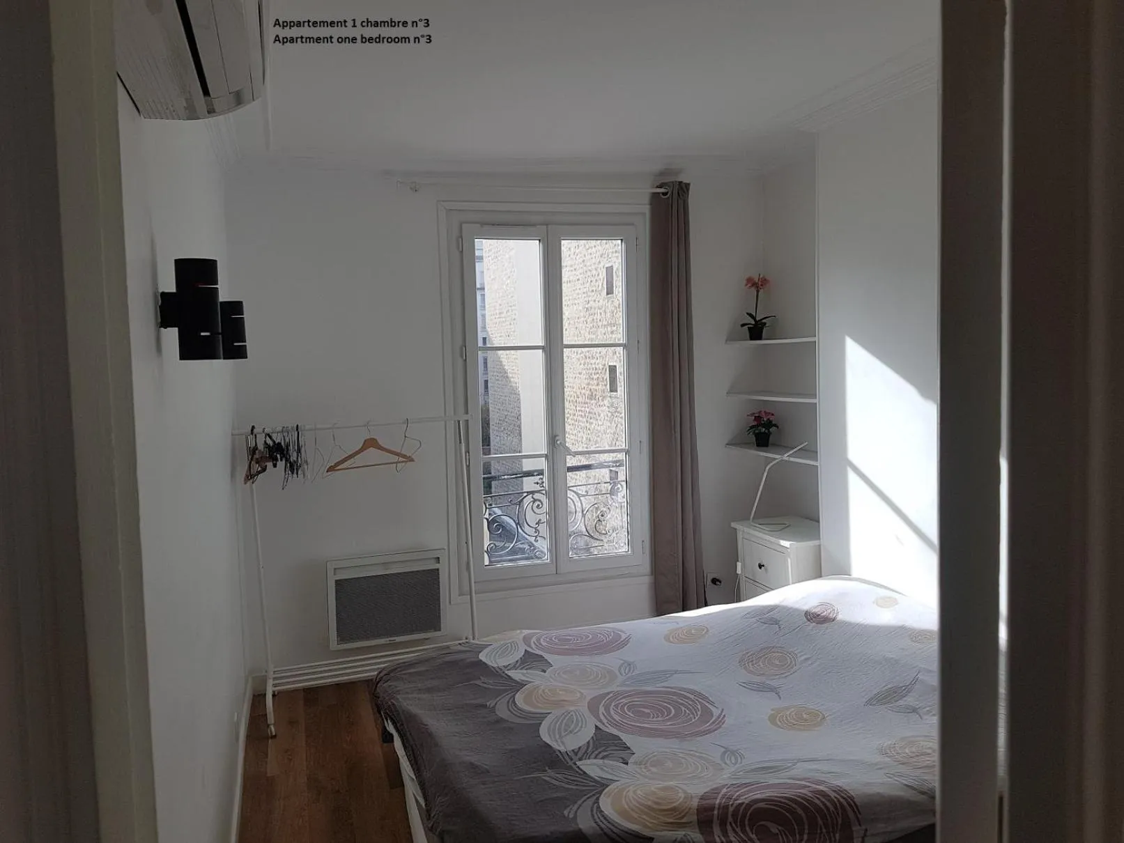 Bed in Meublés de Tourisme à Vincennes