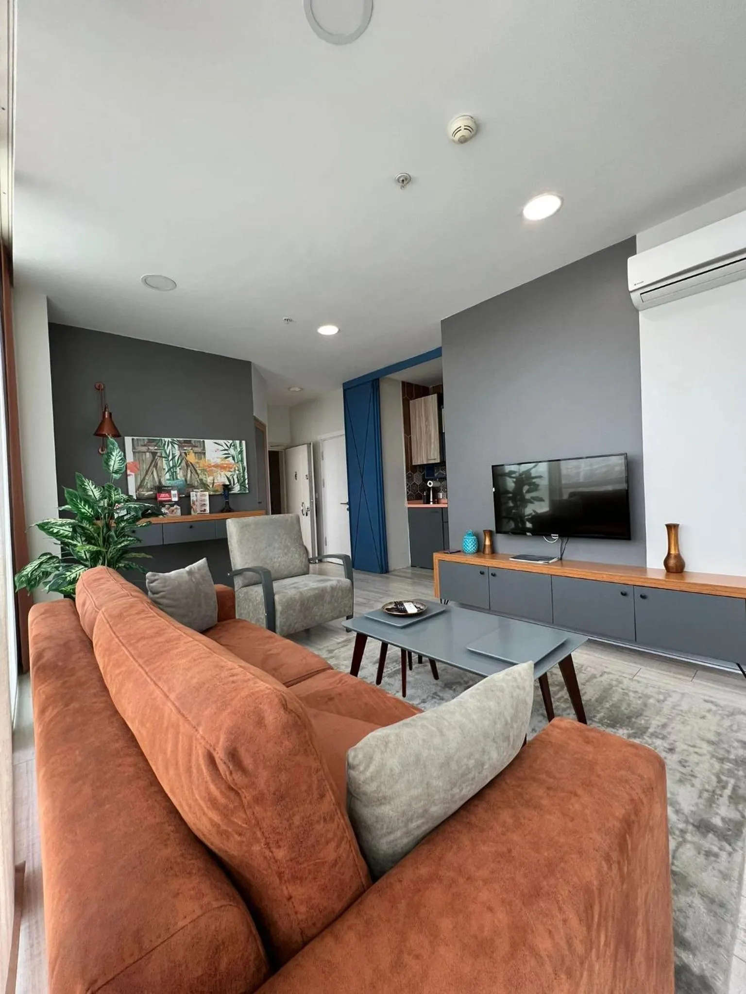 TV and multimedia in Zin D Home Dudullu Otel