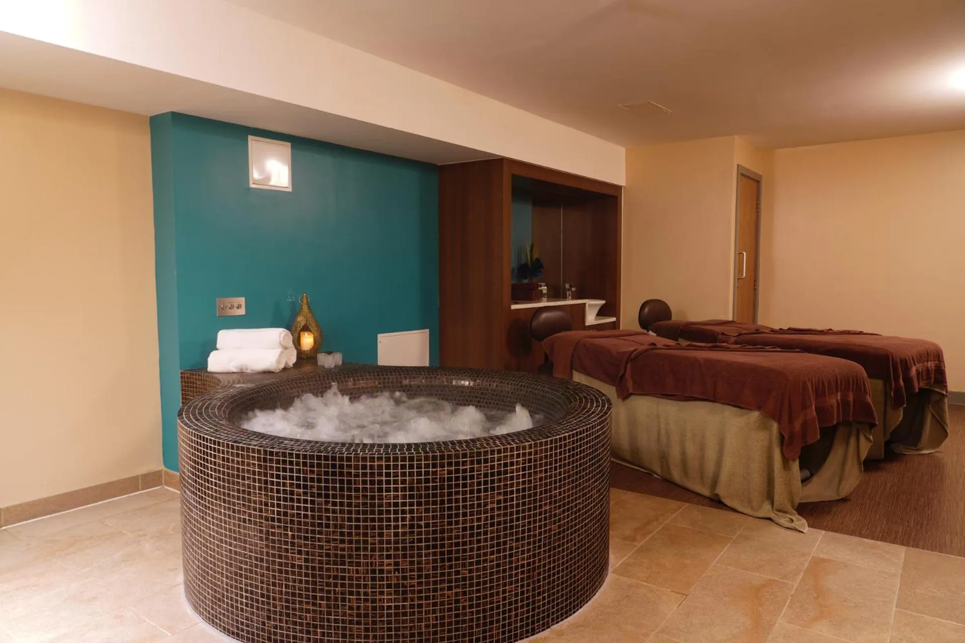 Spa and wellness centre/facilities, Bed in Gomersal Park Hotel & Bazaar Spa