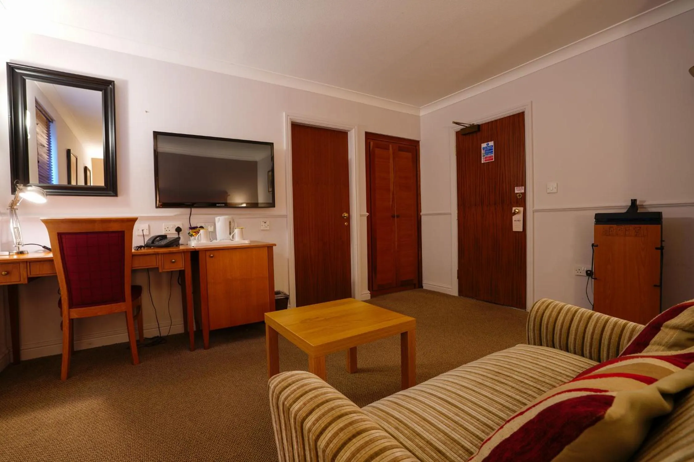 Bedroom in Gomersal Park Hotel & Bazaar Spa