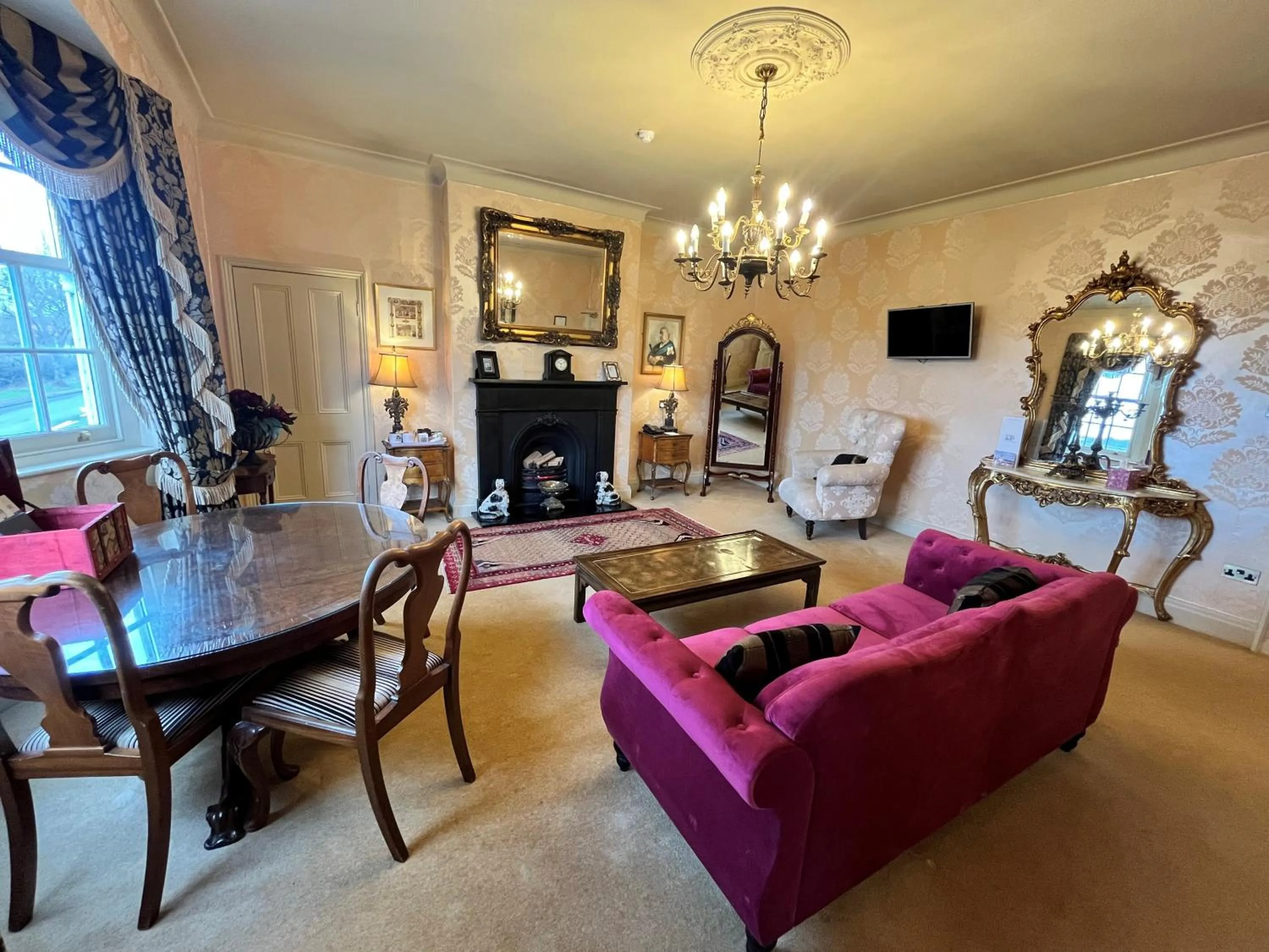 Ye Olde Bell Hotel & Spa