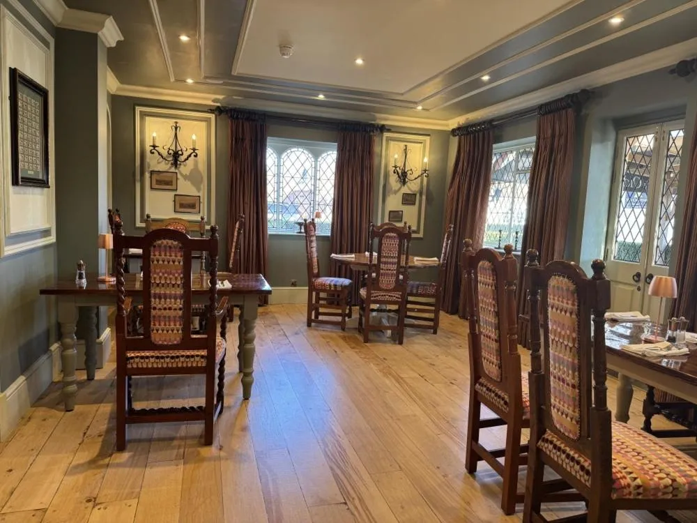 Ye Olde Bell Hotel & Spa