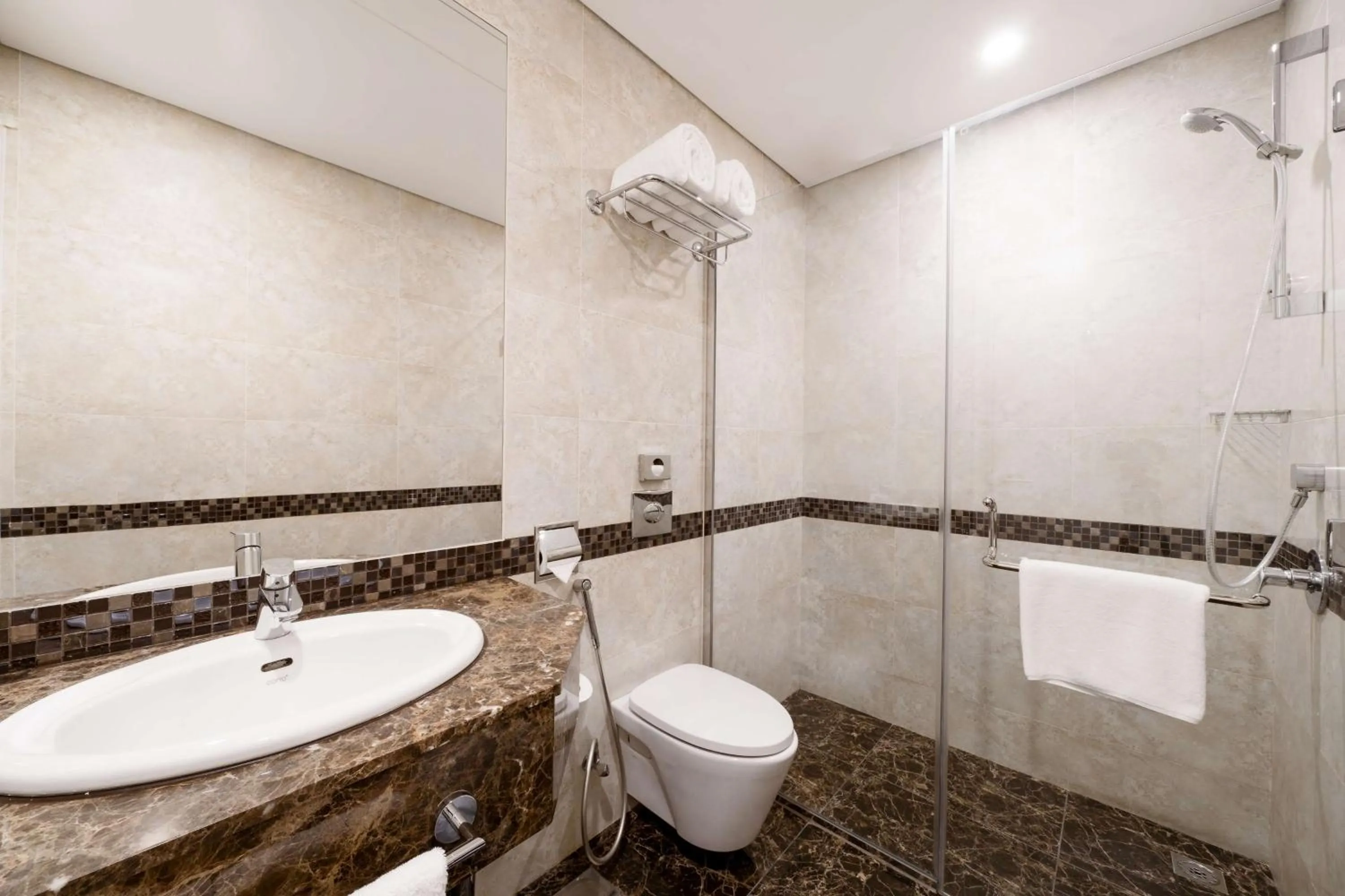 Toilet in SAS Residence & Hotel Dhahran