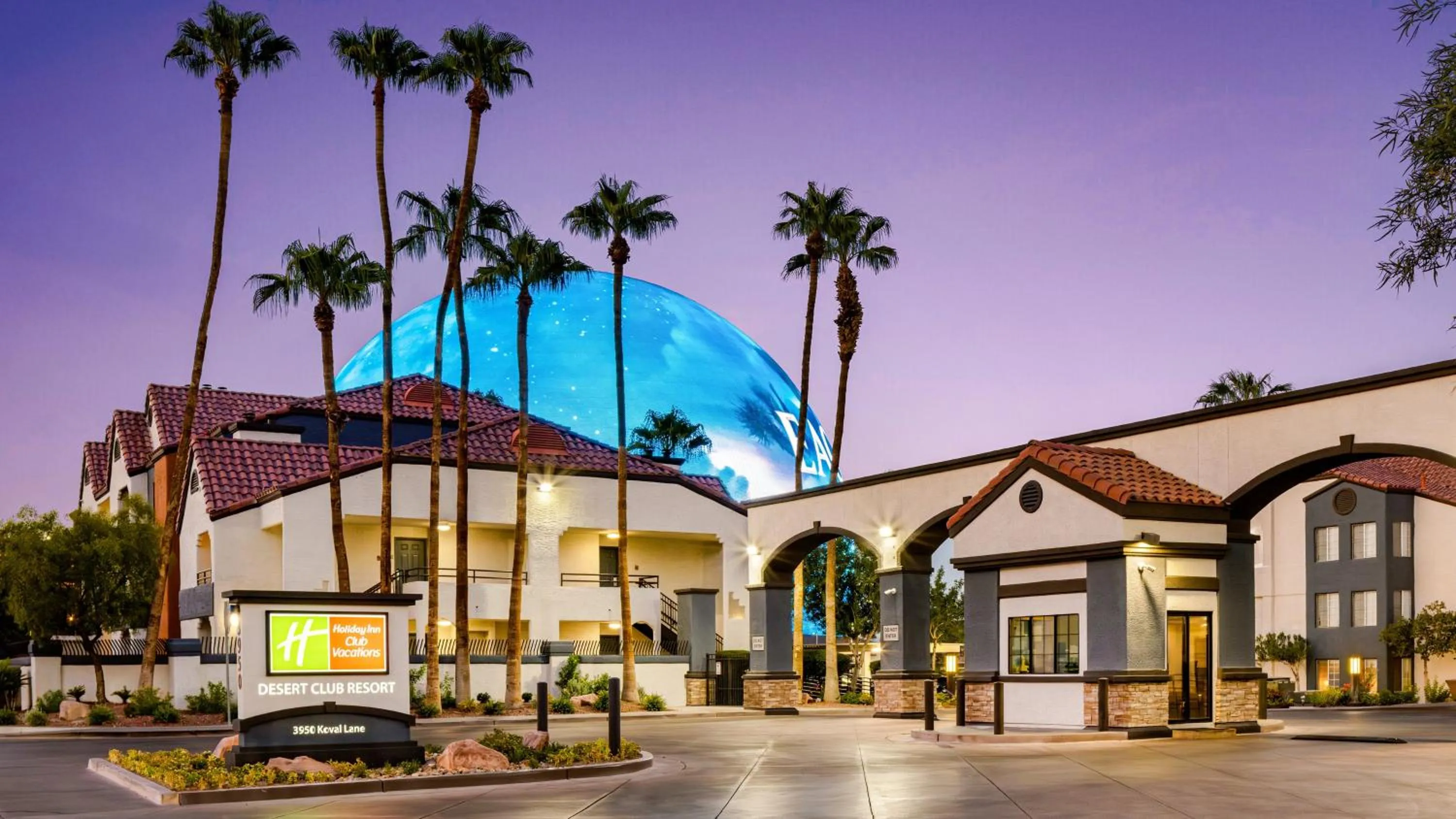 Property building in Holiday Inn Club Vacations at Desert Club Resort