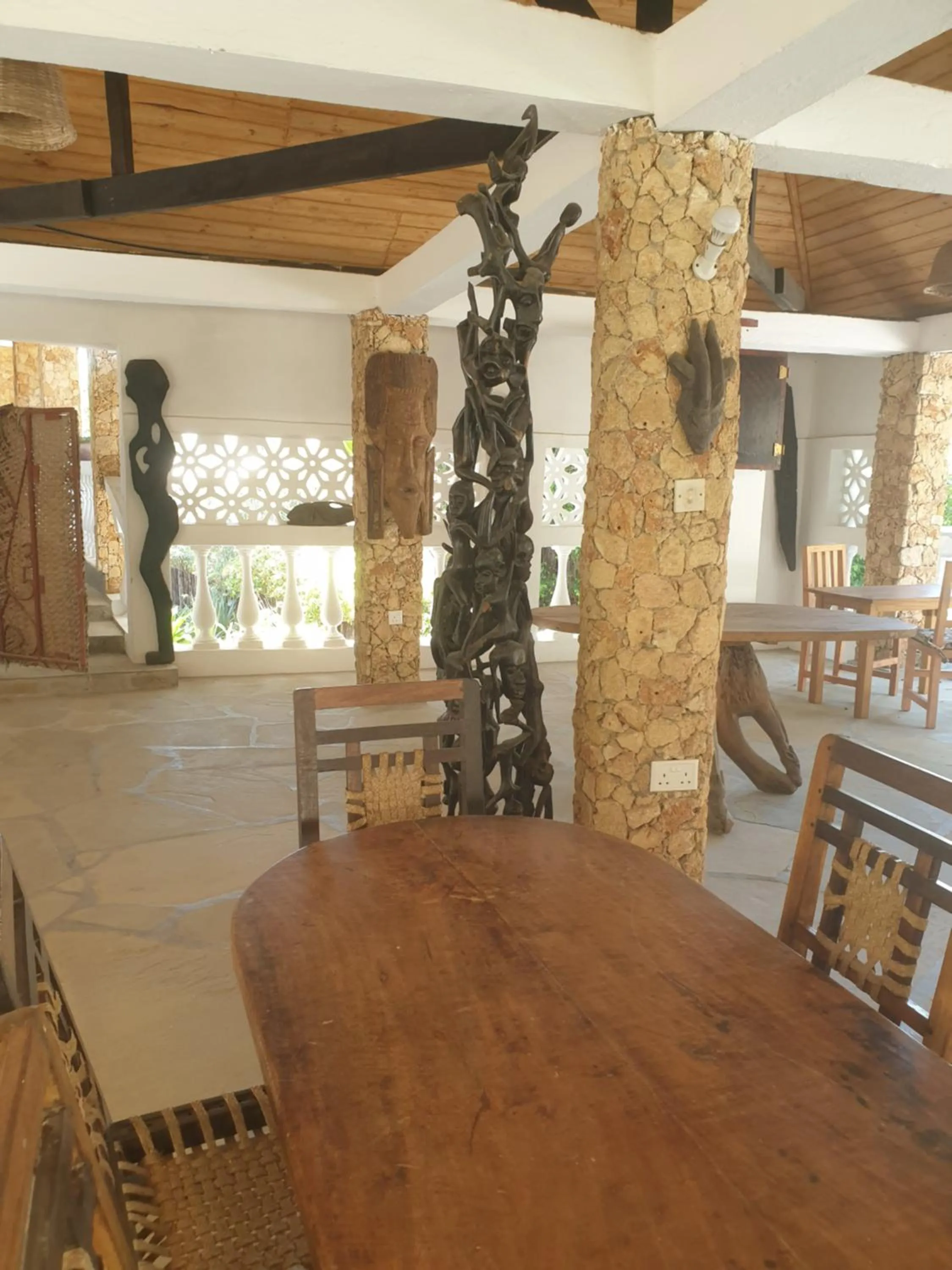 Restaurant/places to eat in Marijani Holiday Resort
