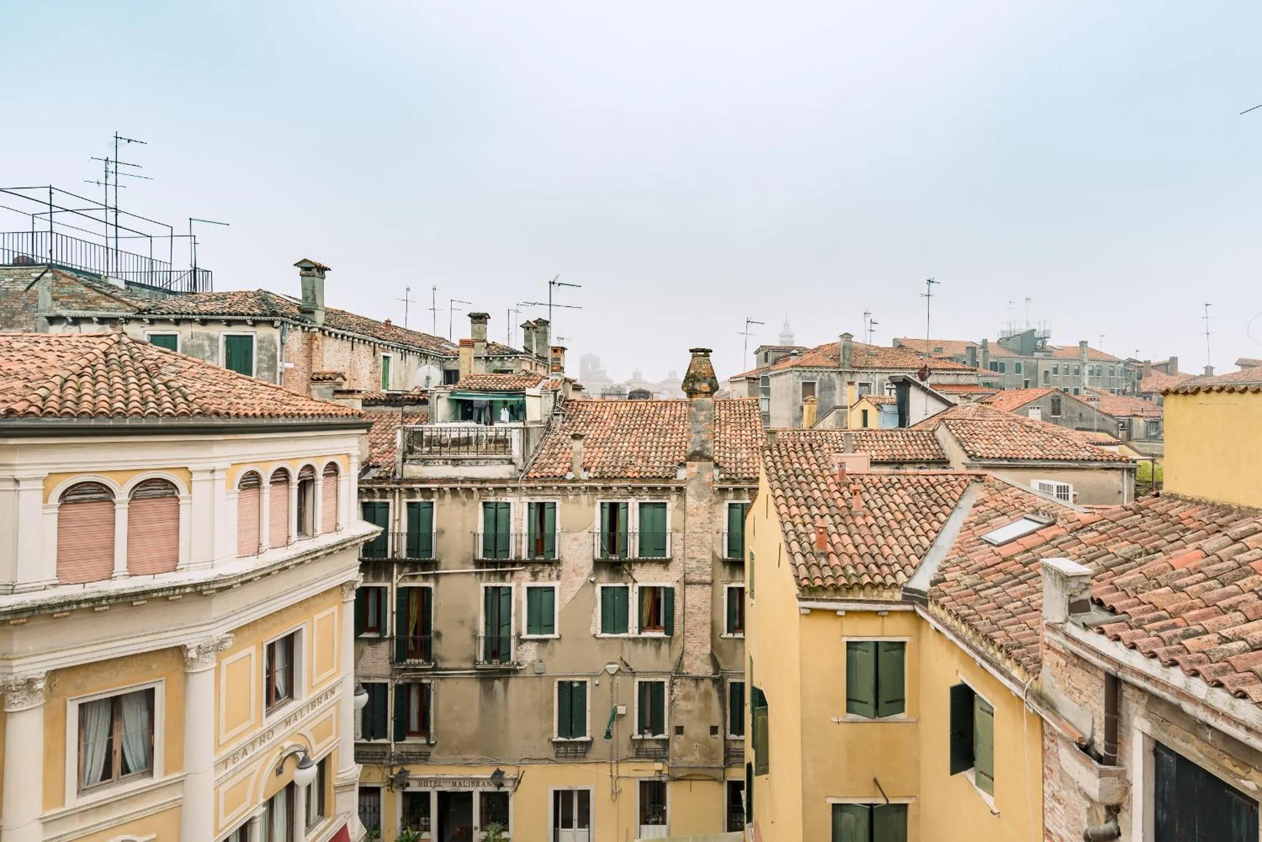 Balcony/Terrace in Charming Palace Corte del Teatro