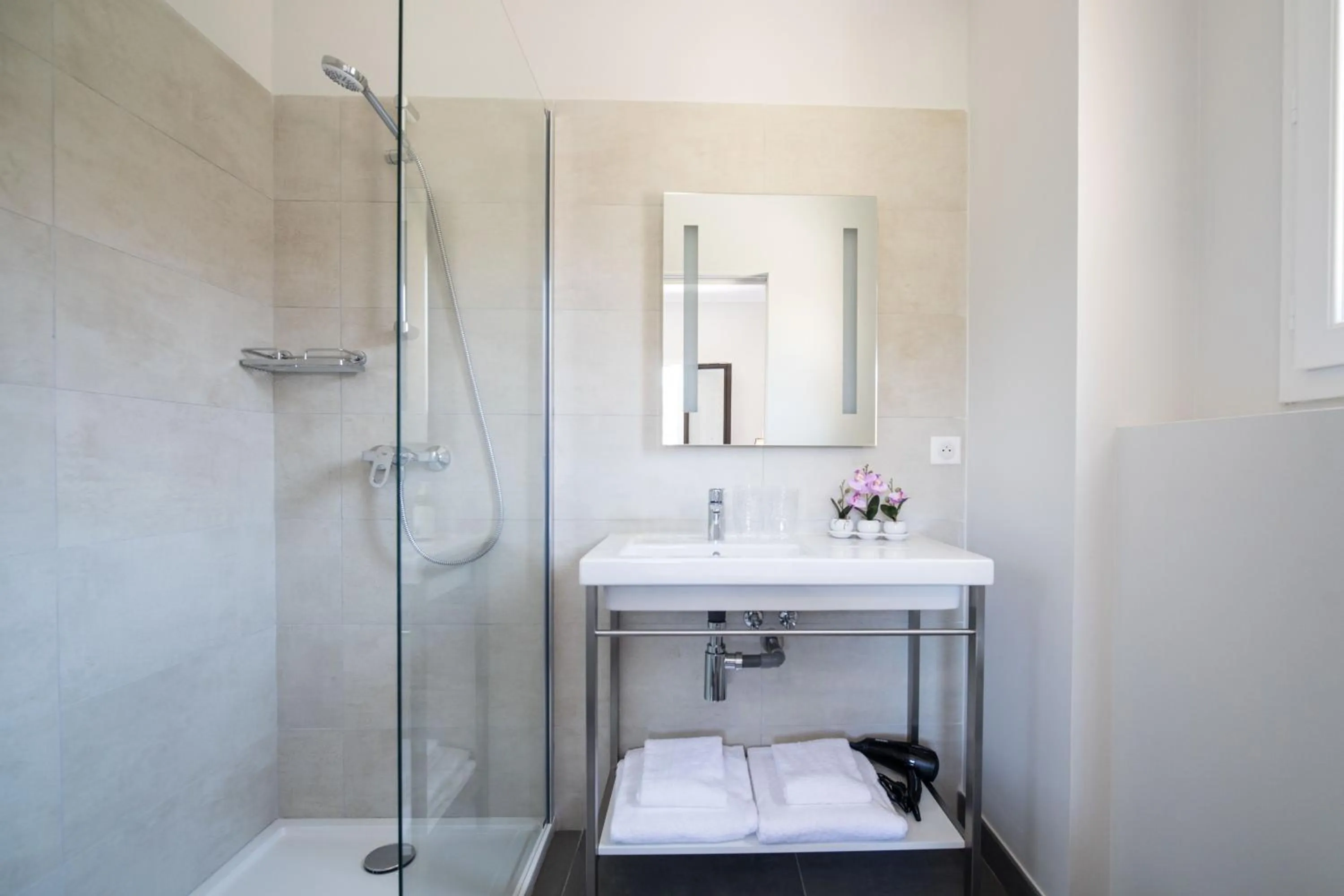Bathroom in Residence Saletta Casale