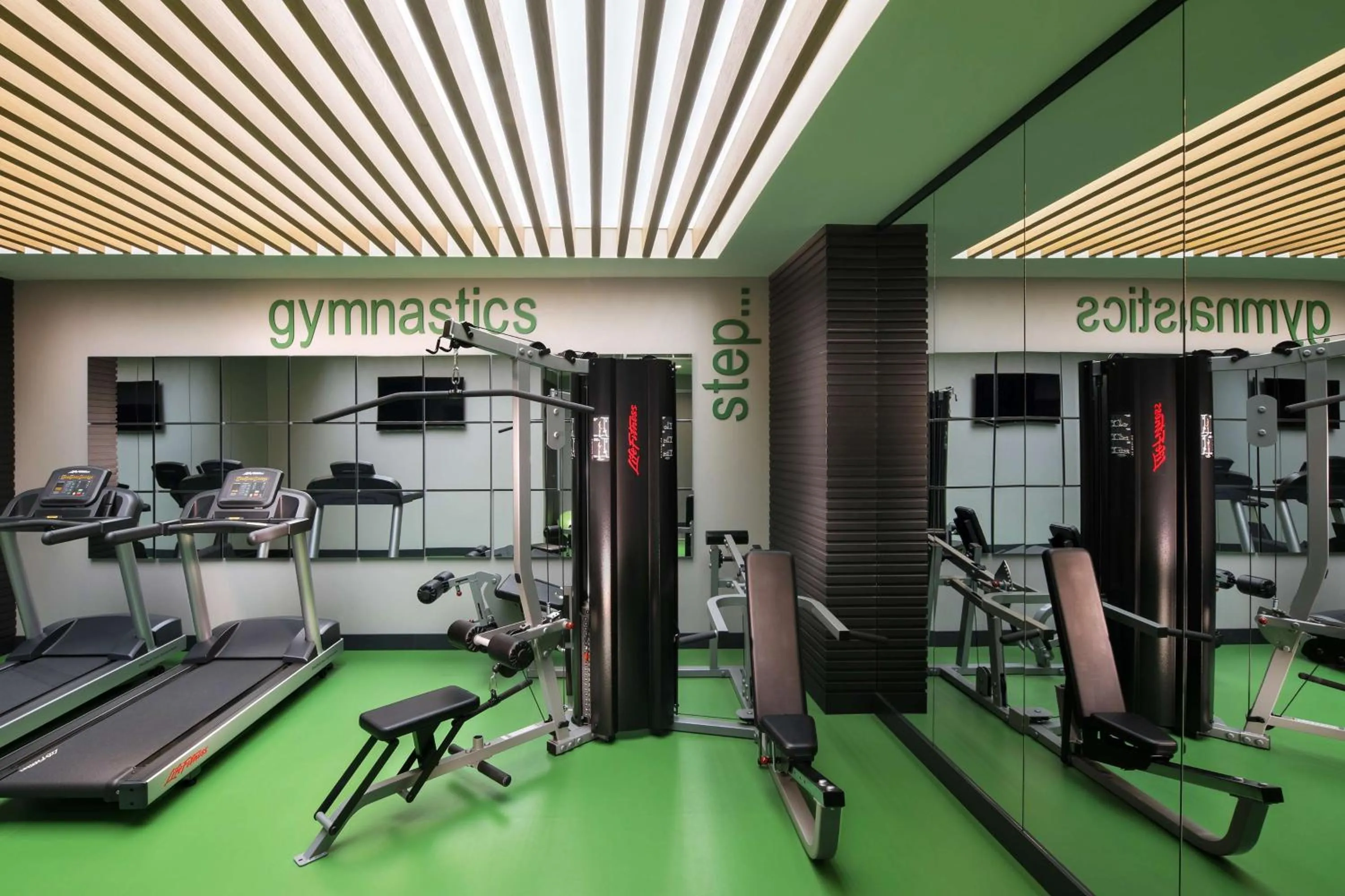 Fitness centre/facilities in Park Inn by Radisson Izmir