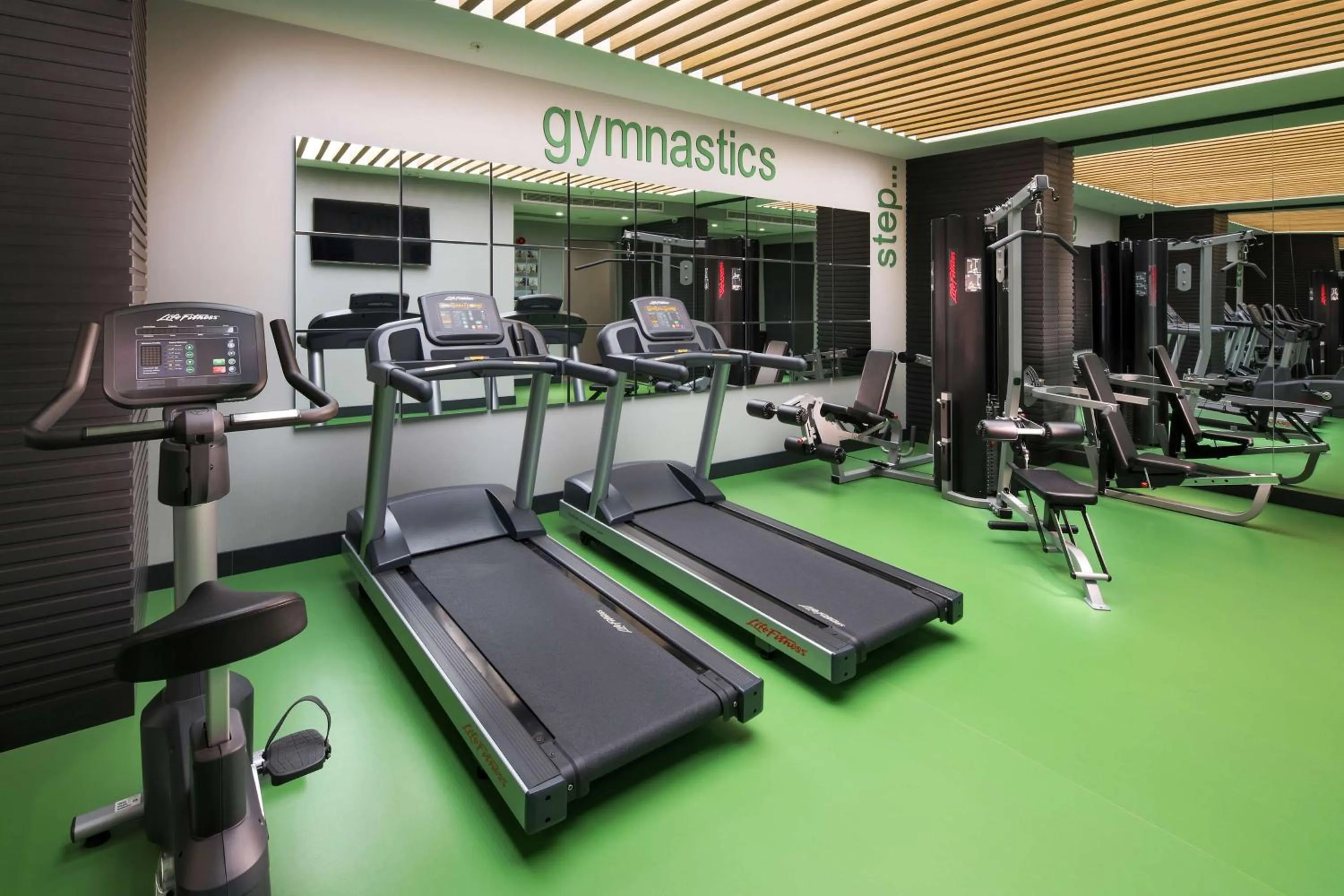 Fitness centre/facilities in Park Inn by Radisson Izmir
