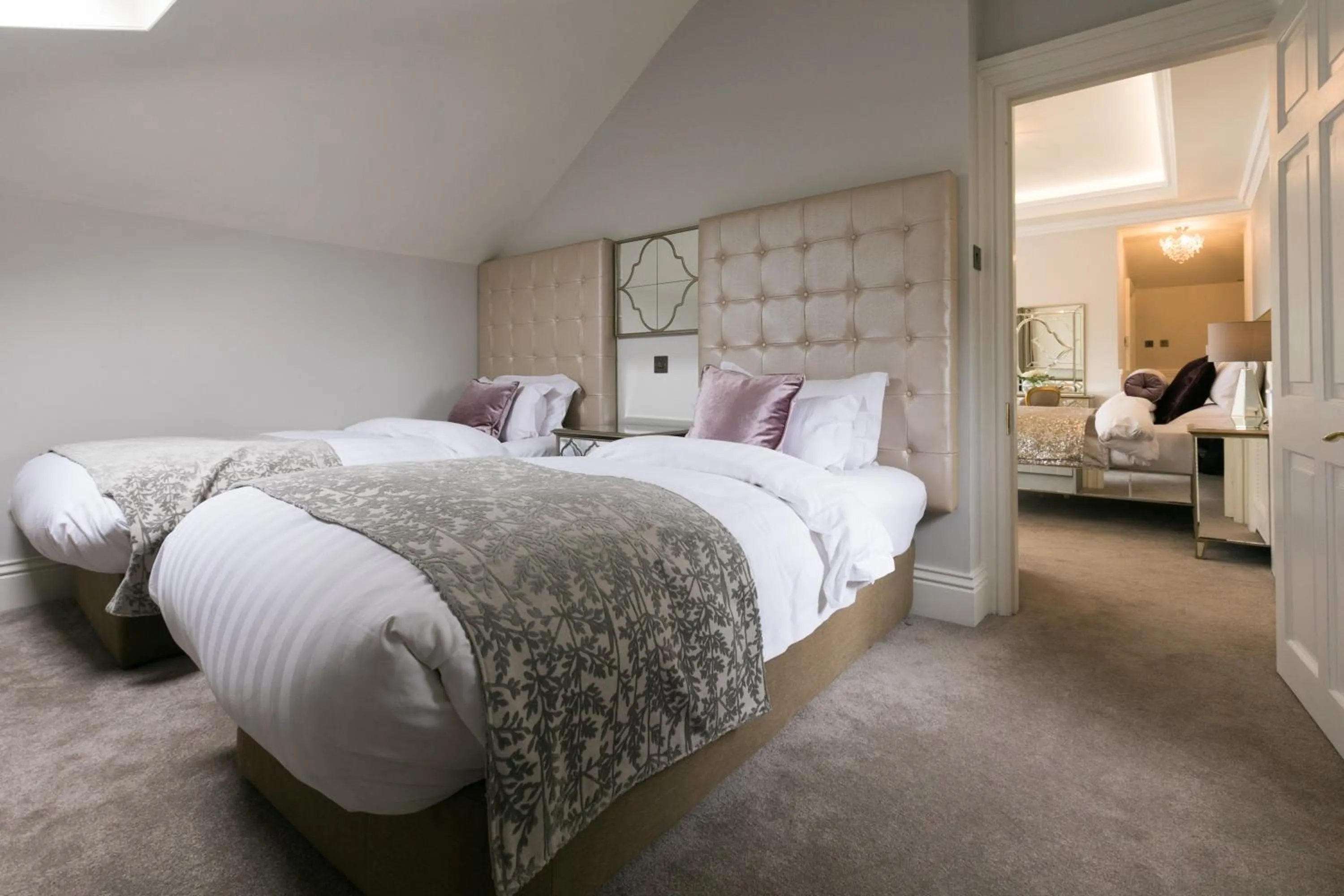 Bed in Fitzgeralds Woodlands House Hotel