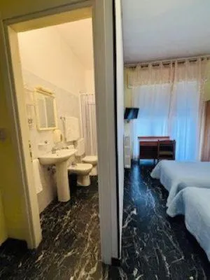 Bed in Pensione Aurora