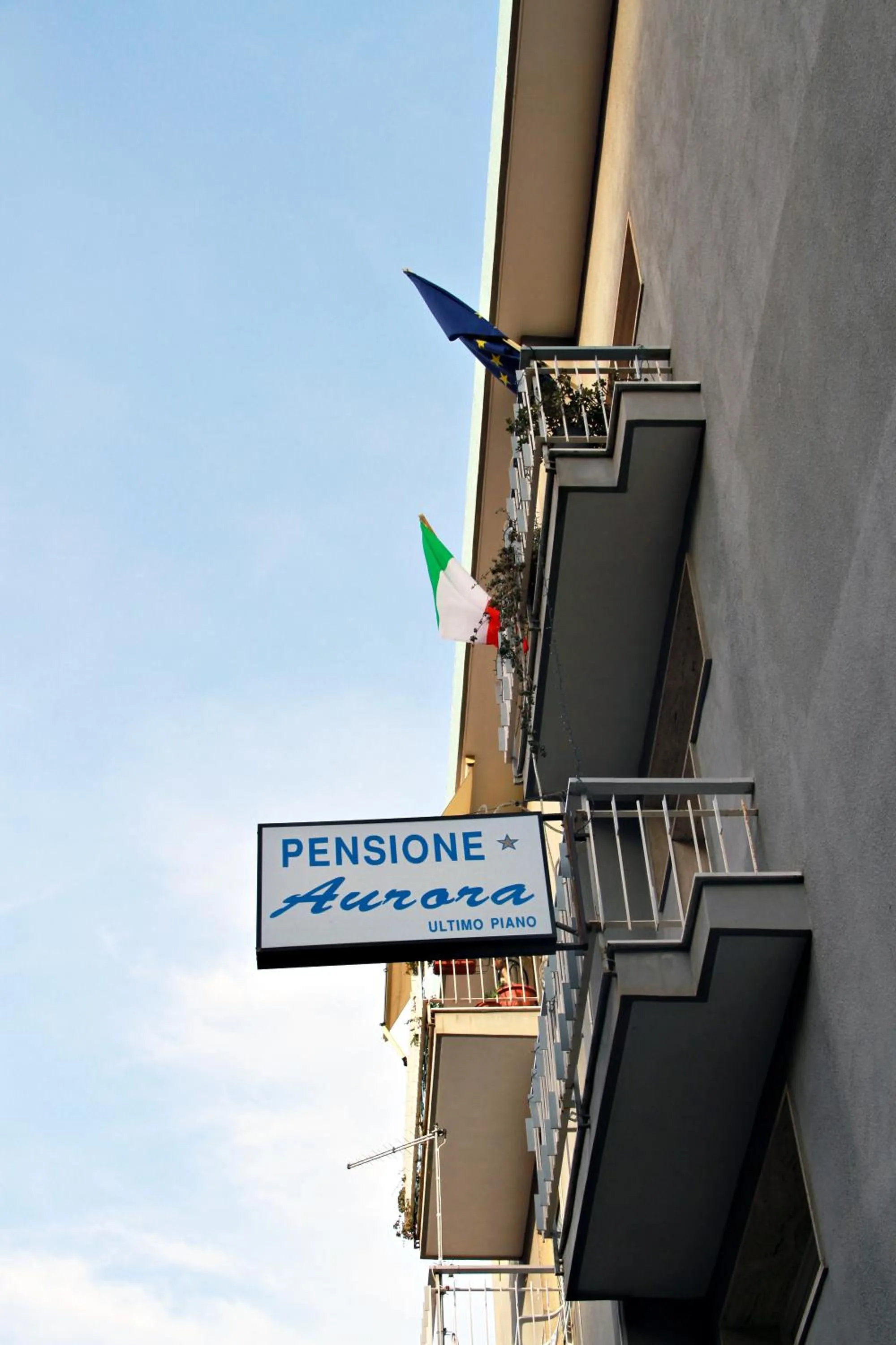Property building in Pensione Aurora