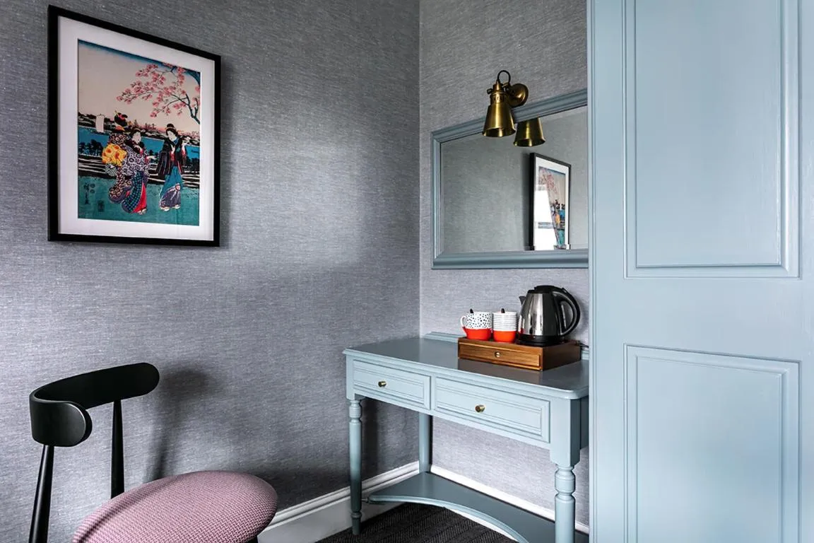 Coffee/tea facilities in Craig Manor