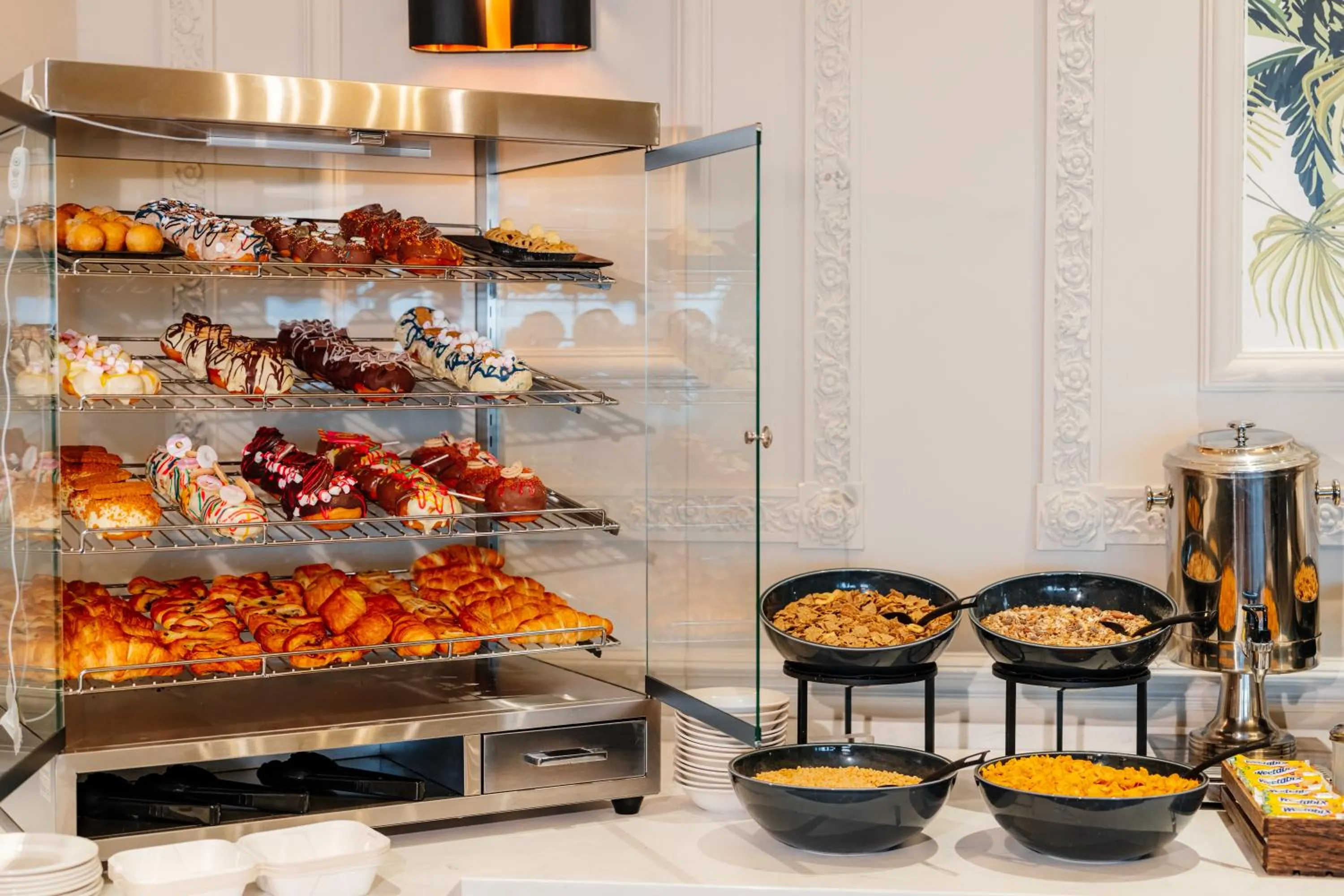 Food and drinks in Craig Manor