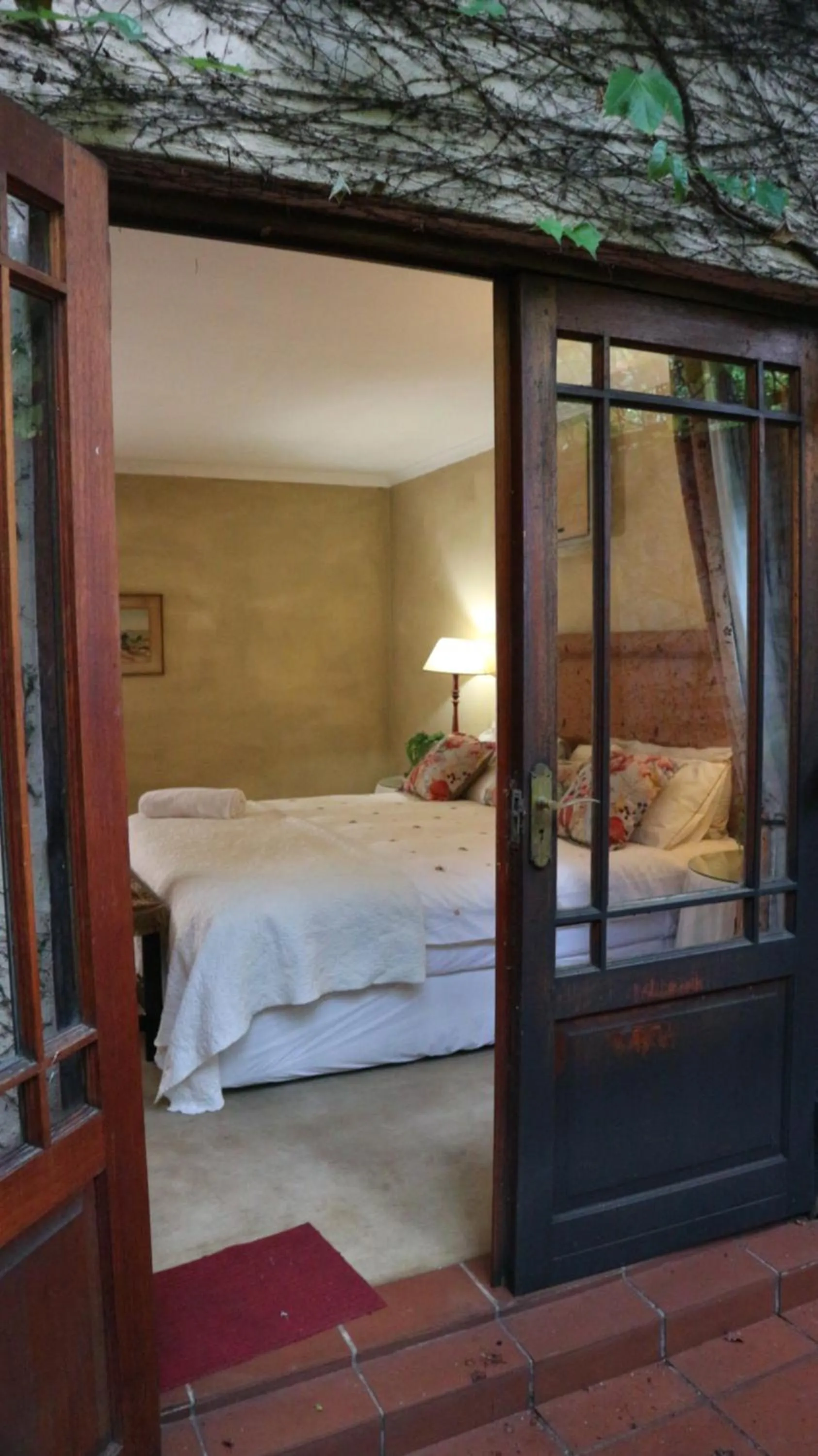 Bed in Foxwood House Boutique Hotel