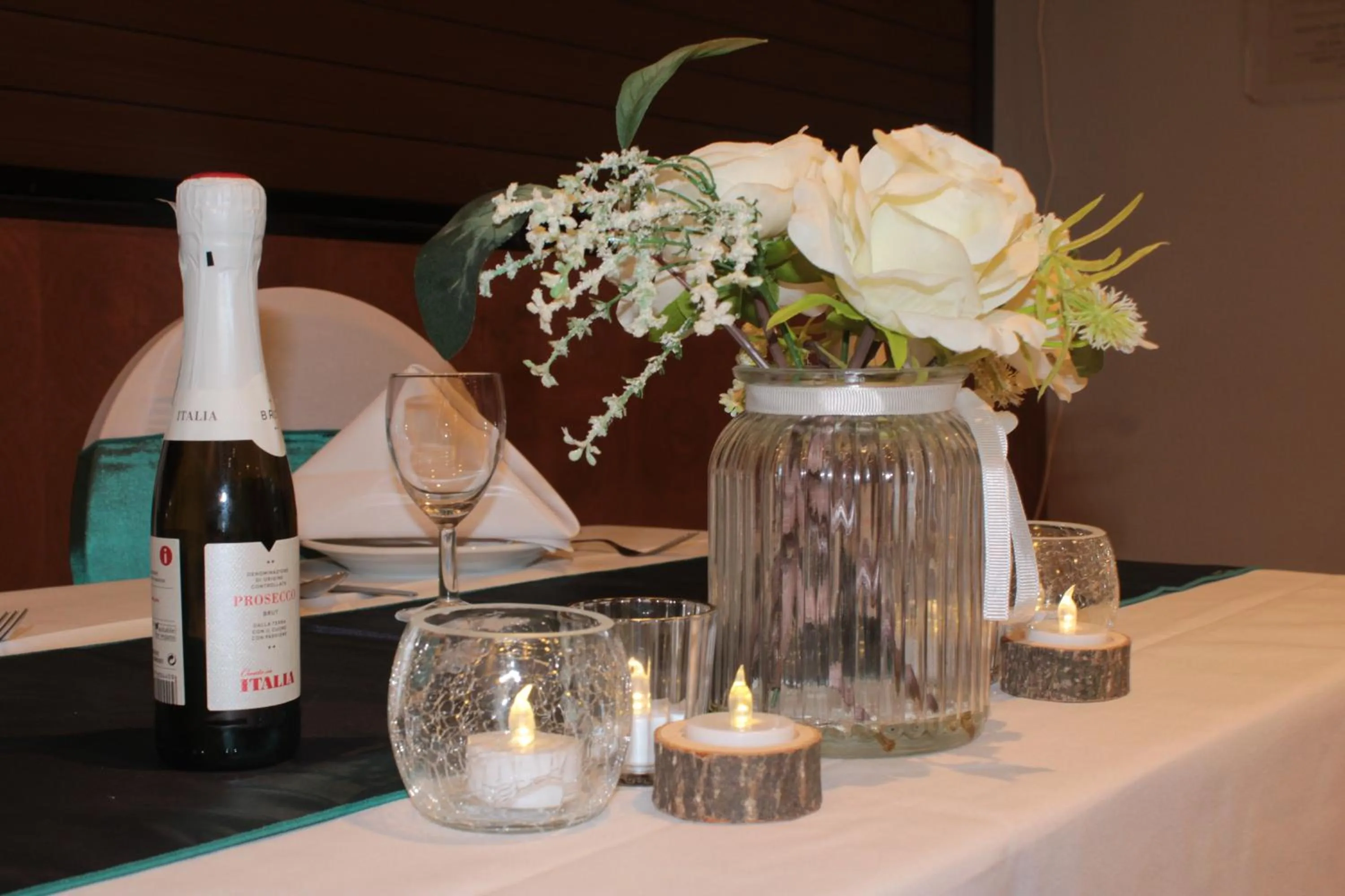 wedding in The Stuart Hotel, Sure Hotel Collection by Best Western