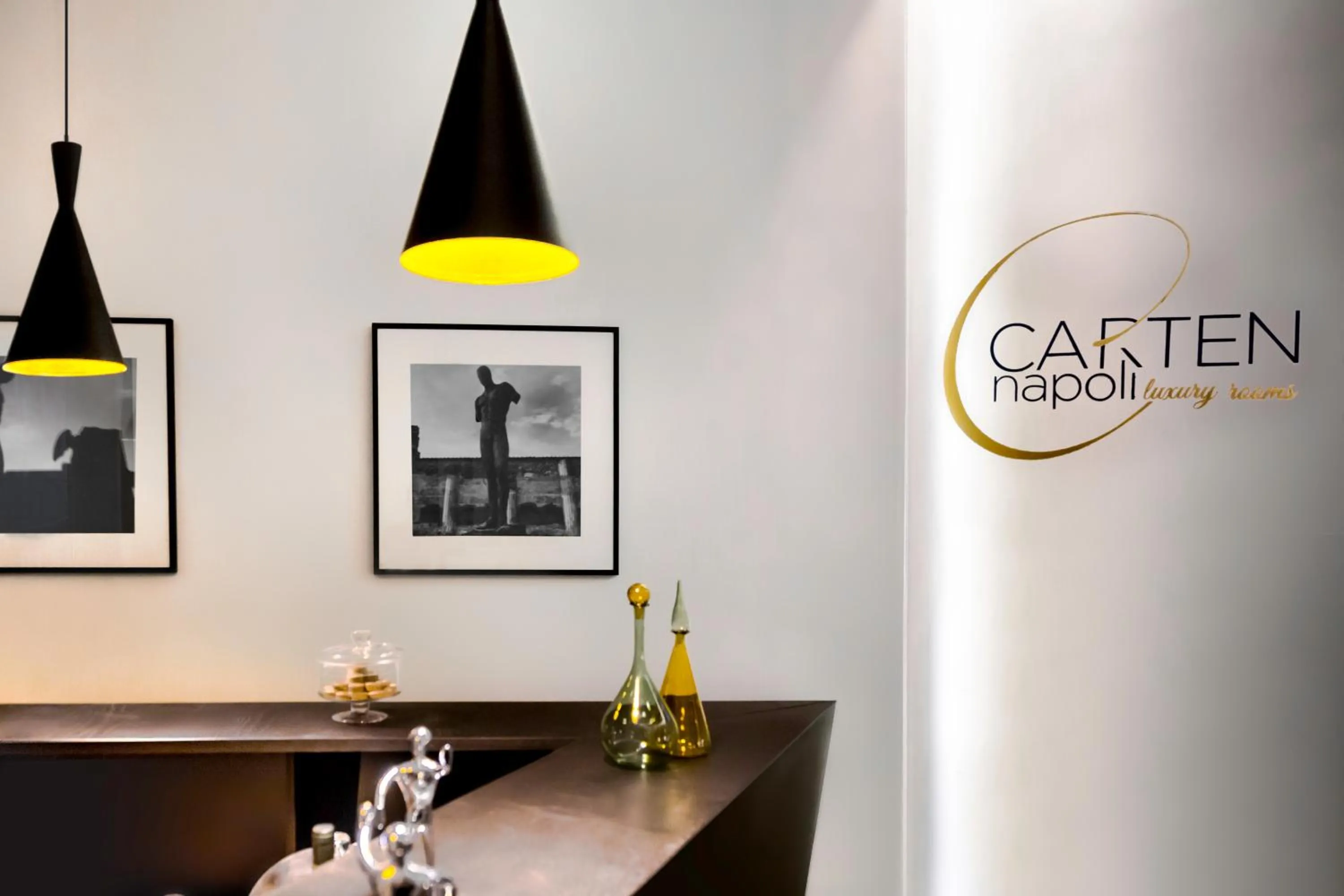 Property logo or sign in Carten