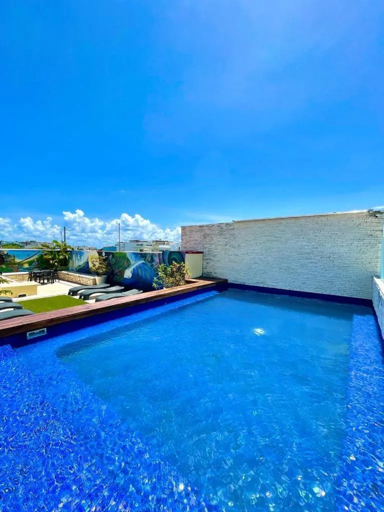 Swimming pool in We playa Hotel - Adults Only