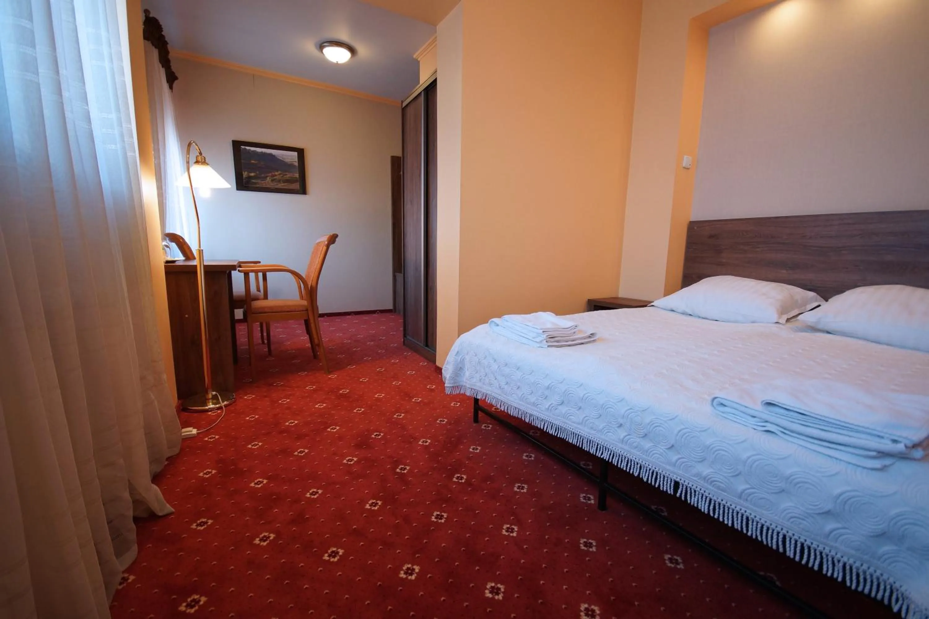 Photo of the whole room, Bed in Hotel Kozak