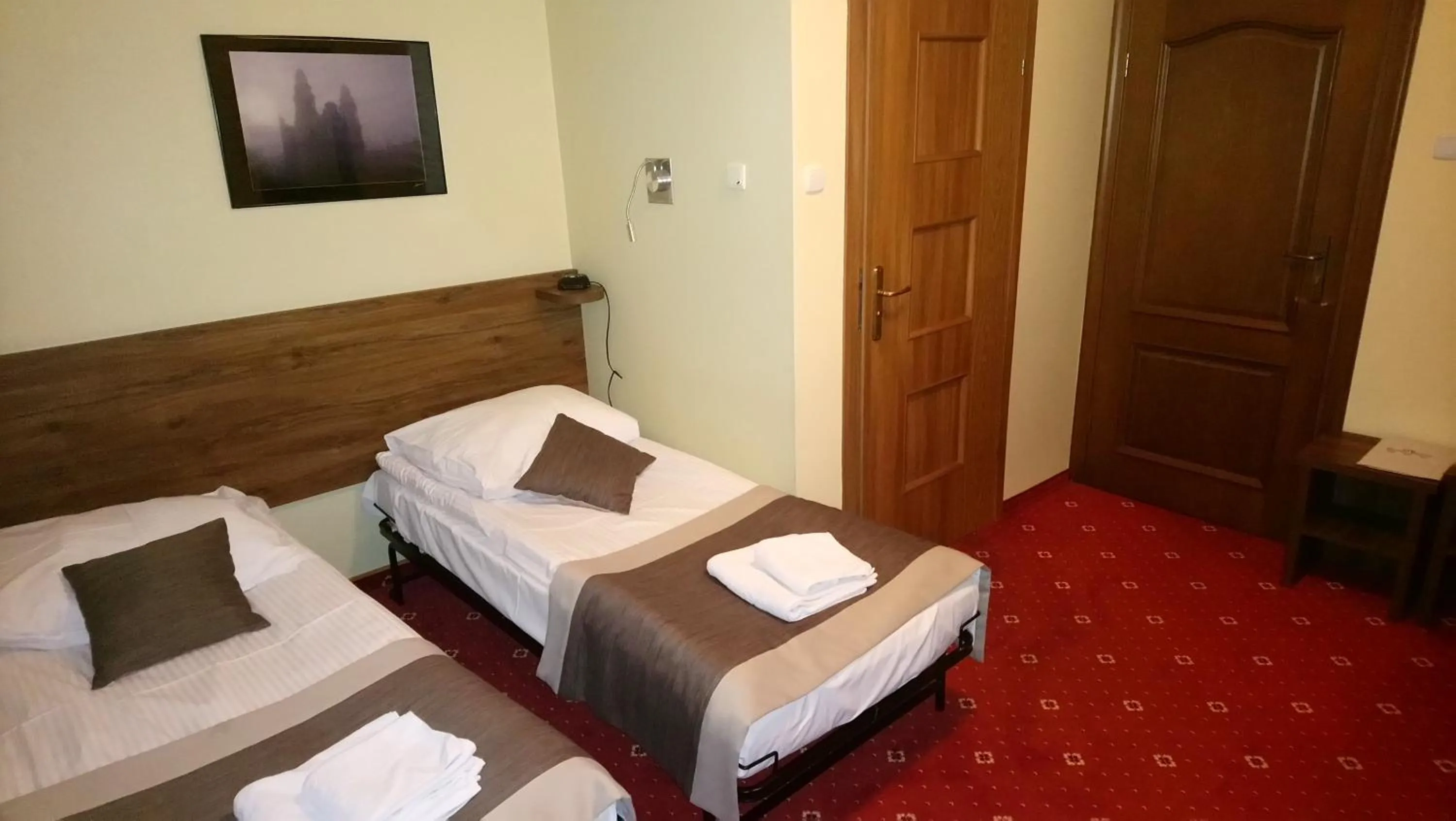 Photo of the whole room, Bed in Hotel Kozak