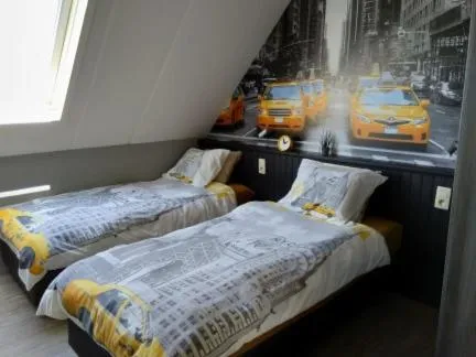 Twin Room with Private Bathroom - single occupancy in B&B Hoeven Het Gehucht