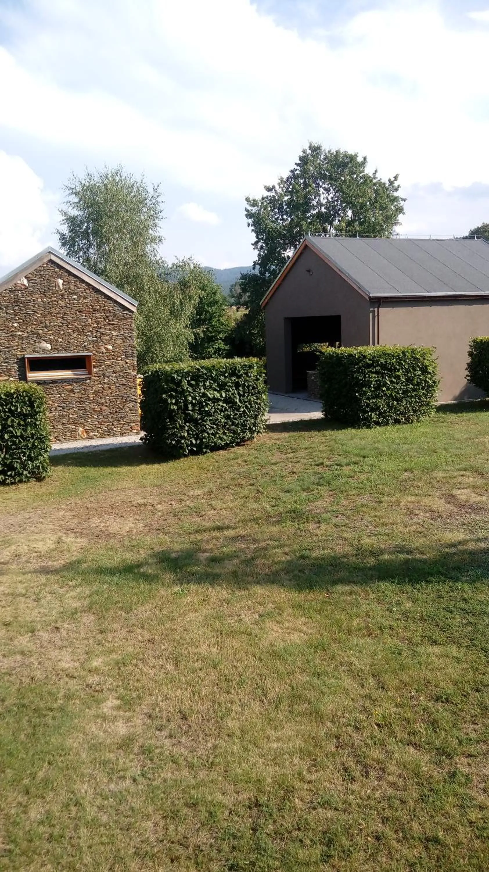 BBQ facilities in Gospodarstwo Agroturystyczne-Pensjonat SAD
