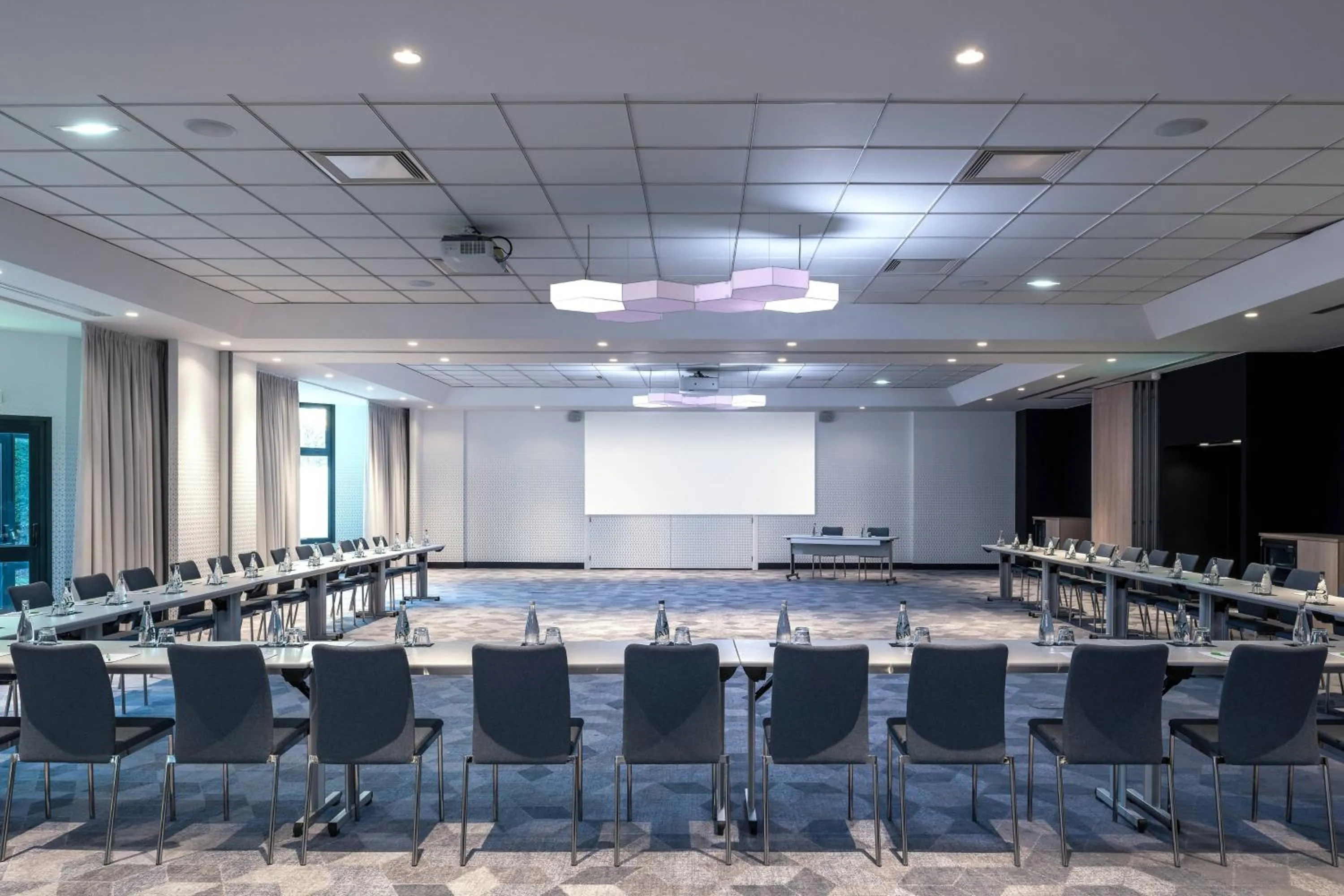 Meeting/conference room in The Jangle Hotel - Paris - Charles de Gaulle - Airport