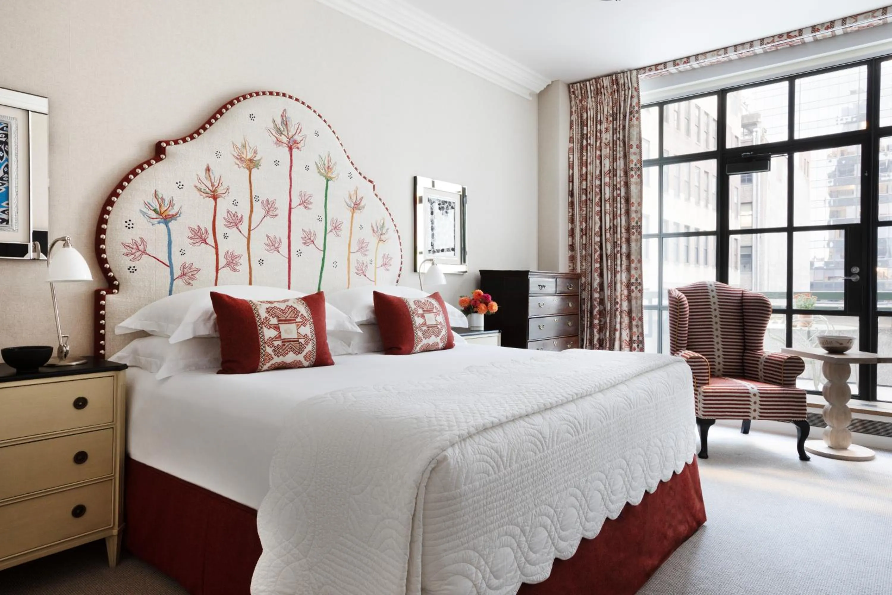 Bedroom, Bed in The Whitby Hotel