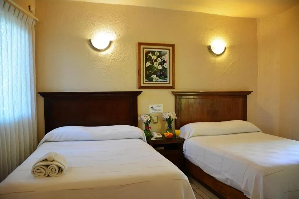 Standard Double Room - single occupancy in Hotel La Hacienda