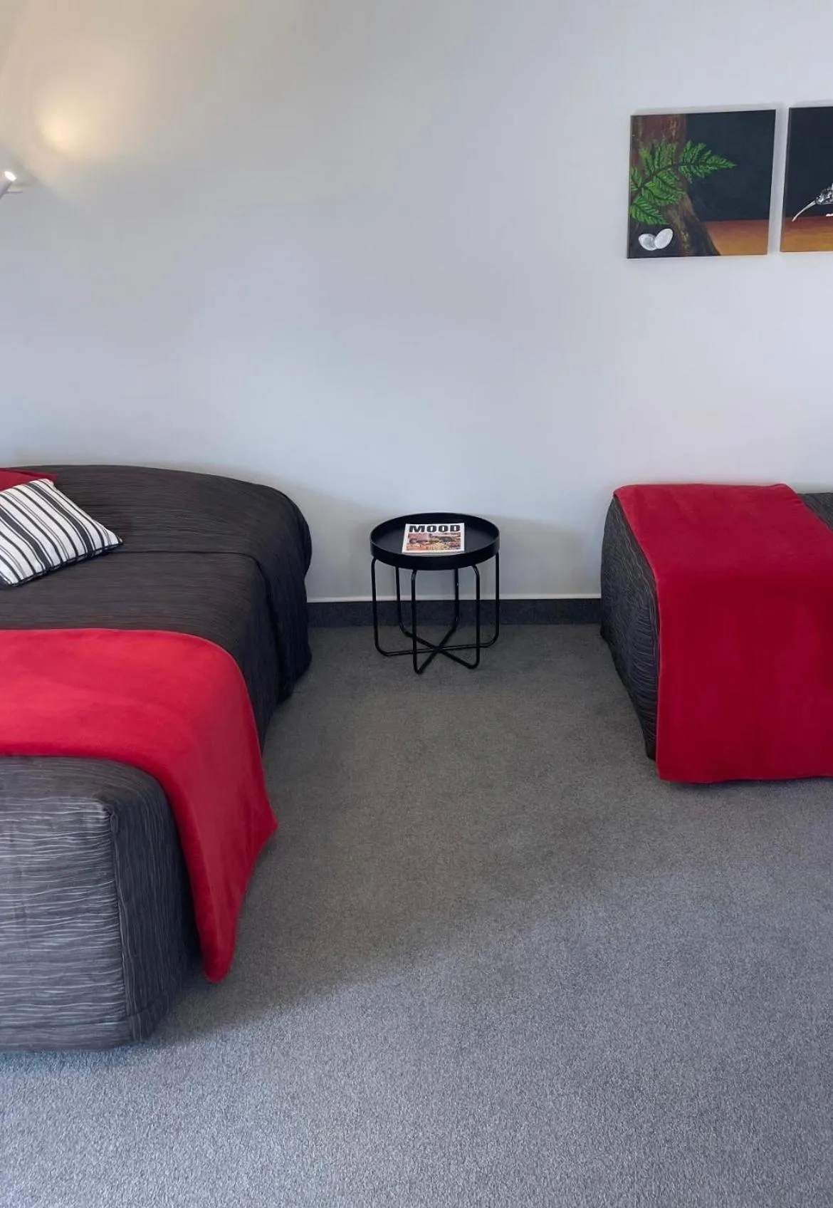 Bed in Kerry Lane Motel