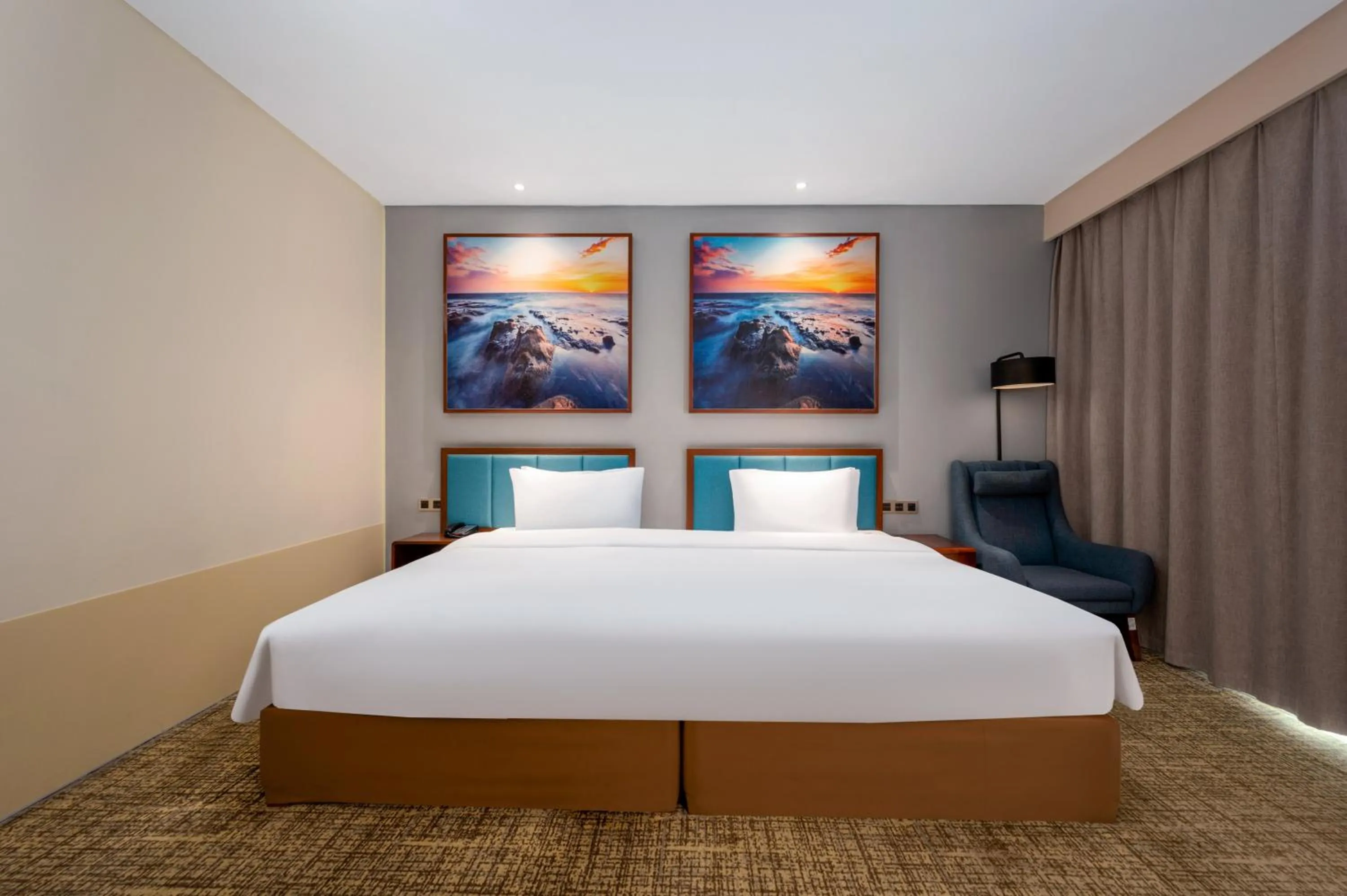 Property building, Bed in Ausotel Smart Baiyun International Airport T2