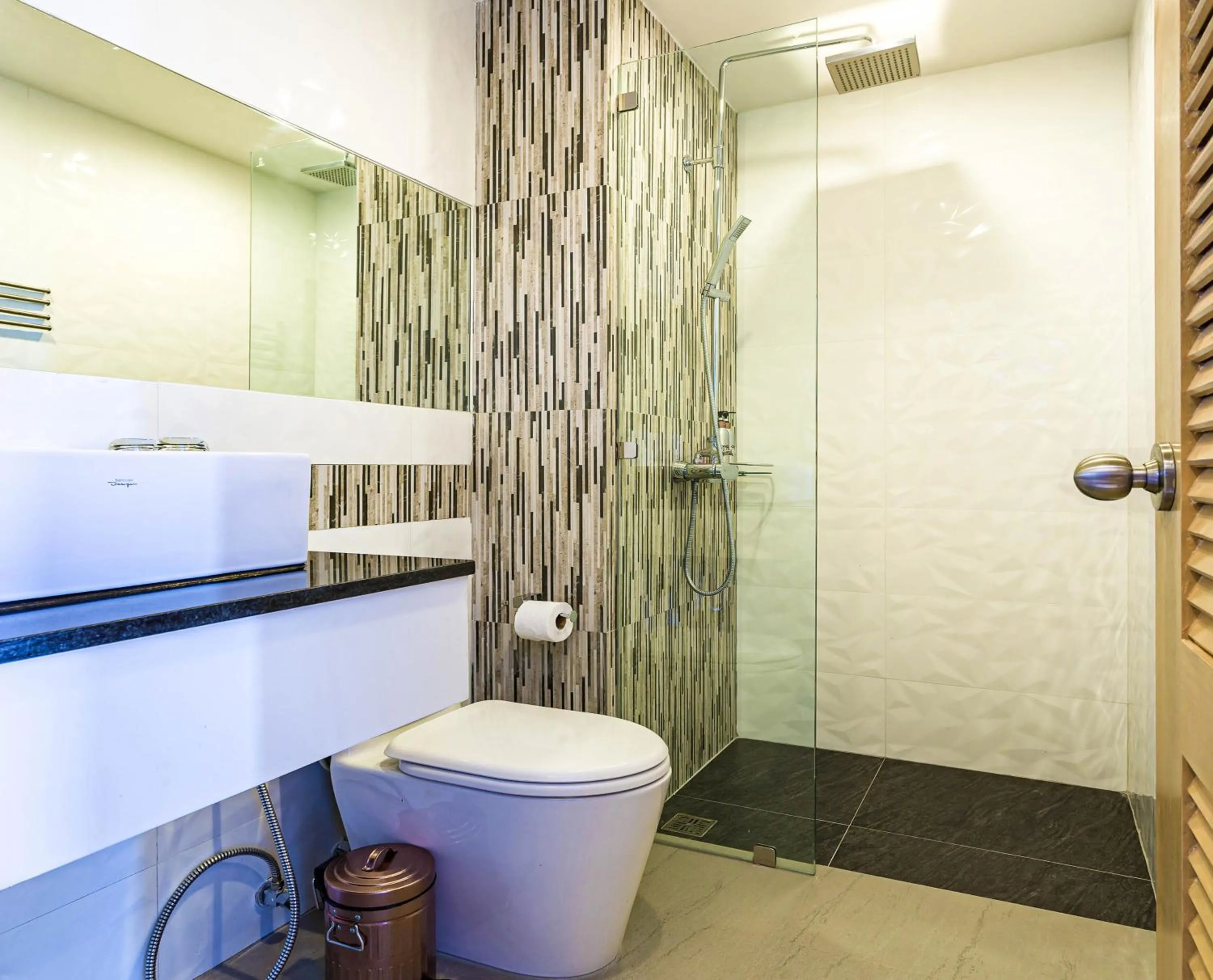 Shower in OneLoft Hotel