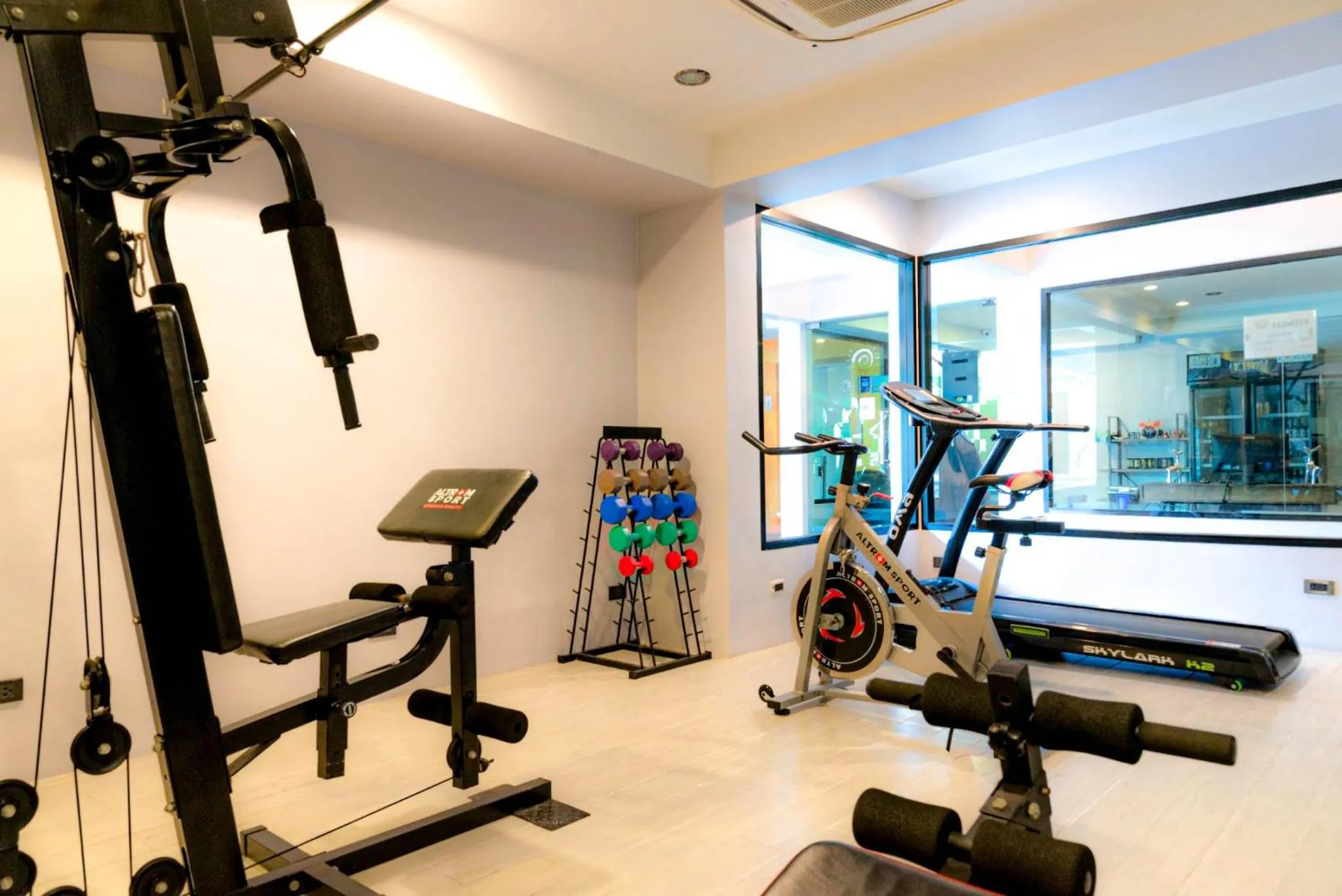 Fitness centre/facilities in OneLoft Hotel