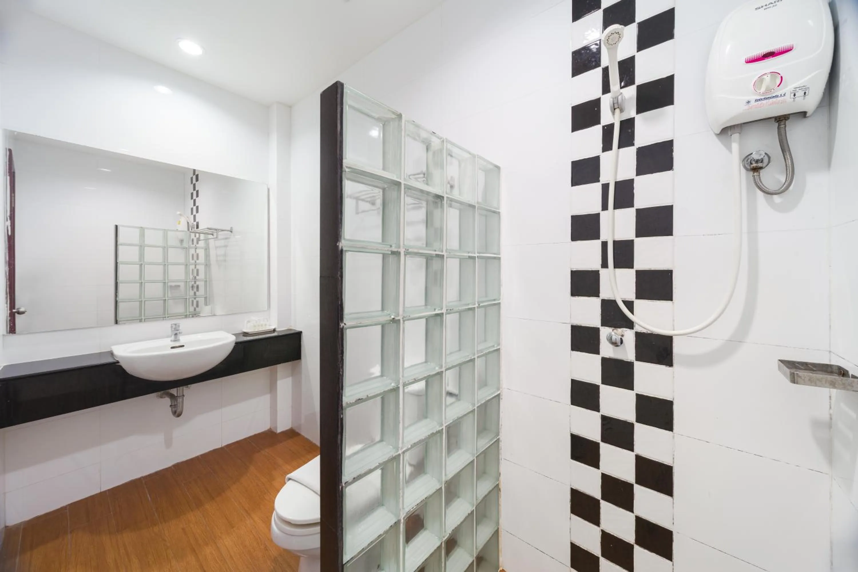 Bathroom in Jomtien Hisotel