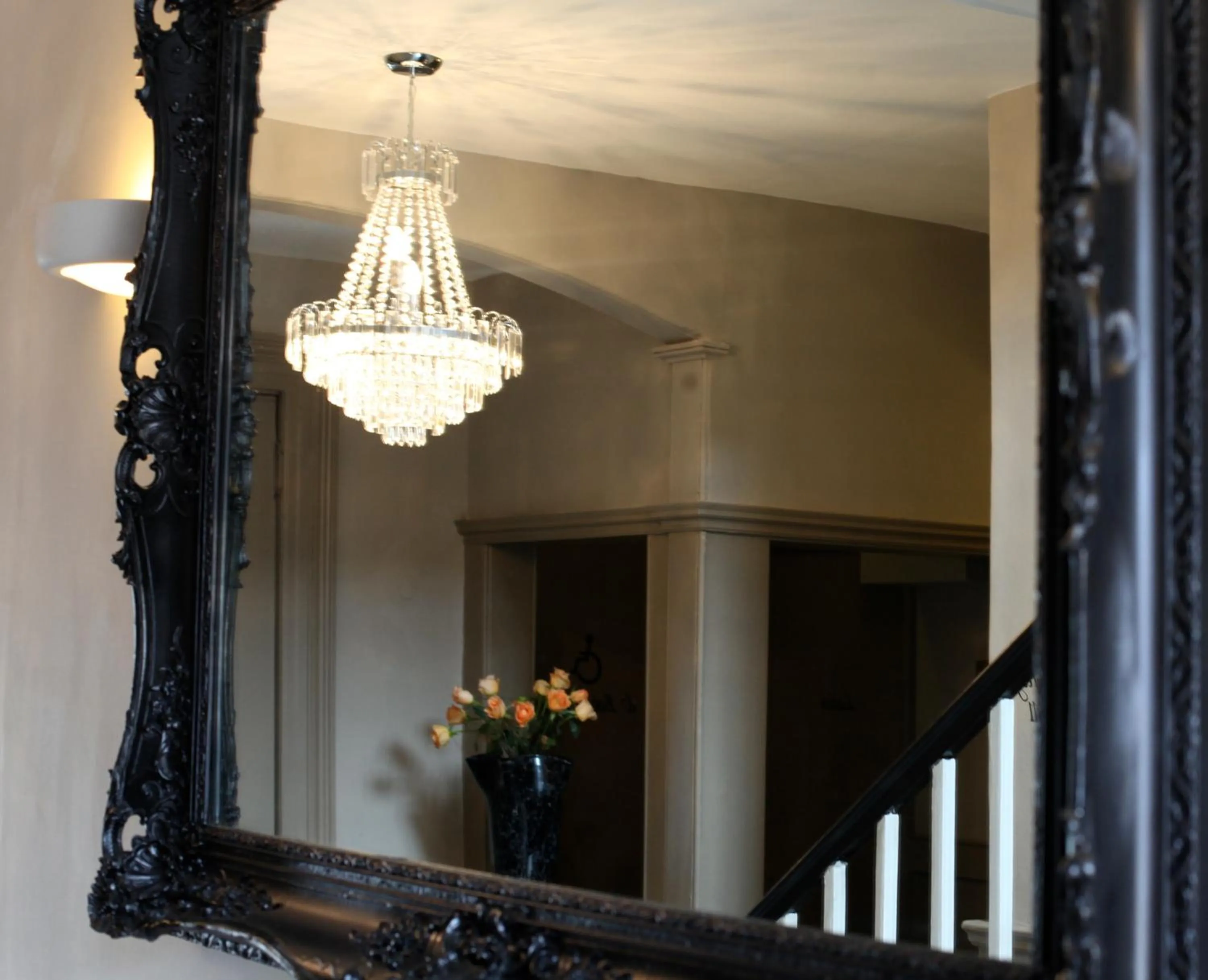Decorative detail in Old Bull Inn
