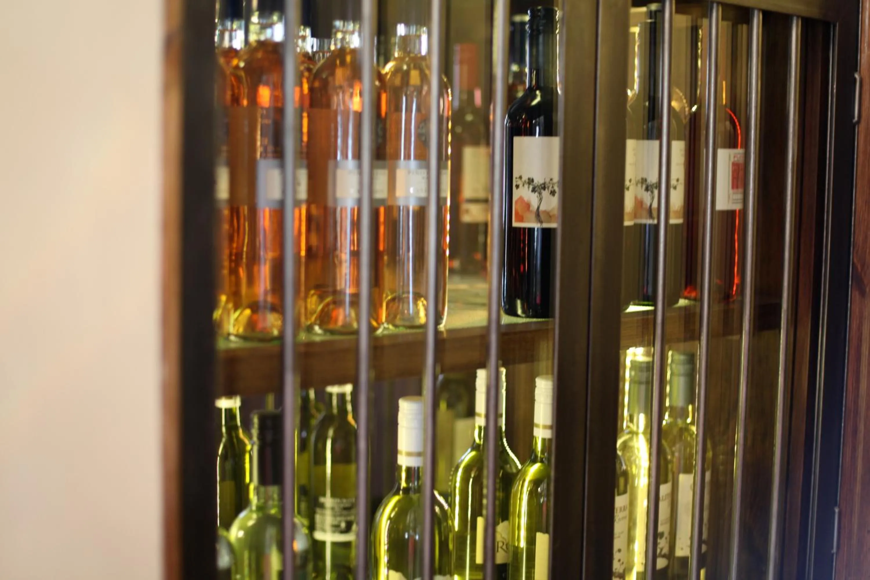 Alcoholic drinks in Old Bull Inn