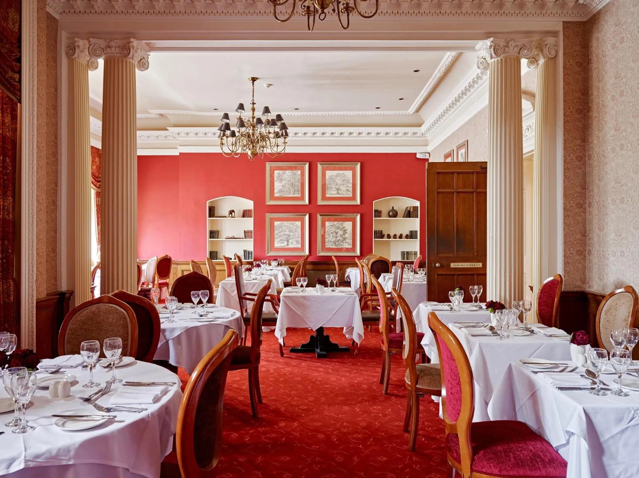 Restaurant/places to eat in Dumbleton Hall Hotel
