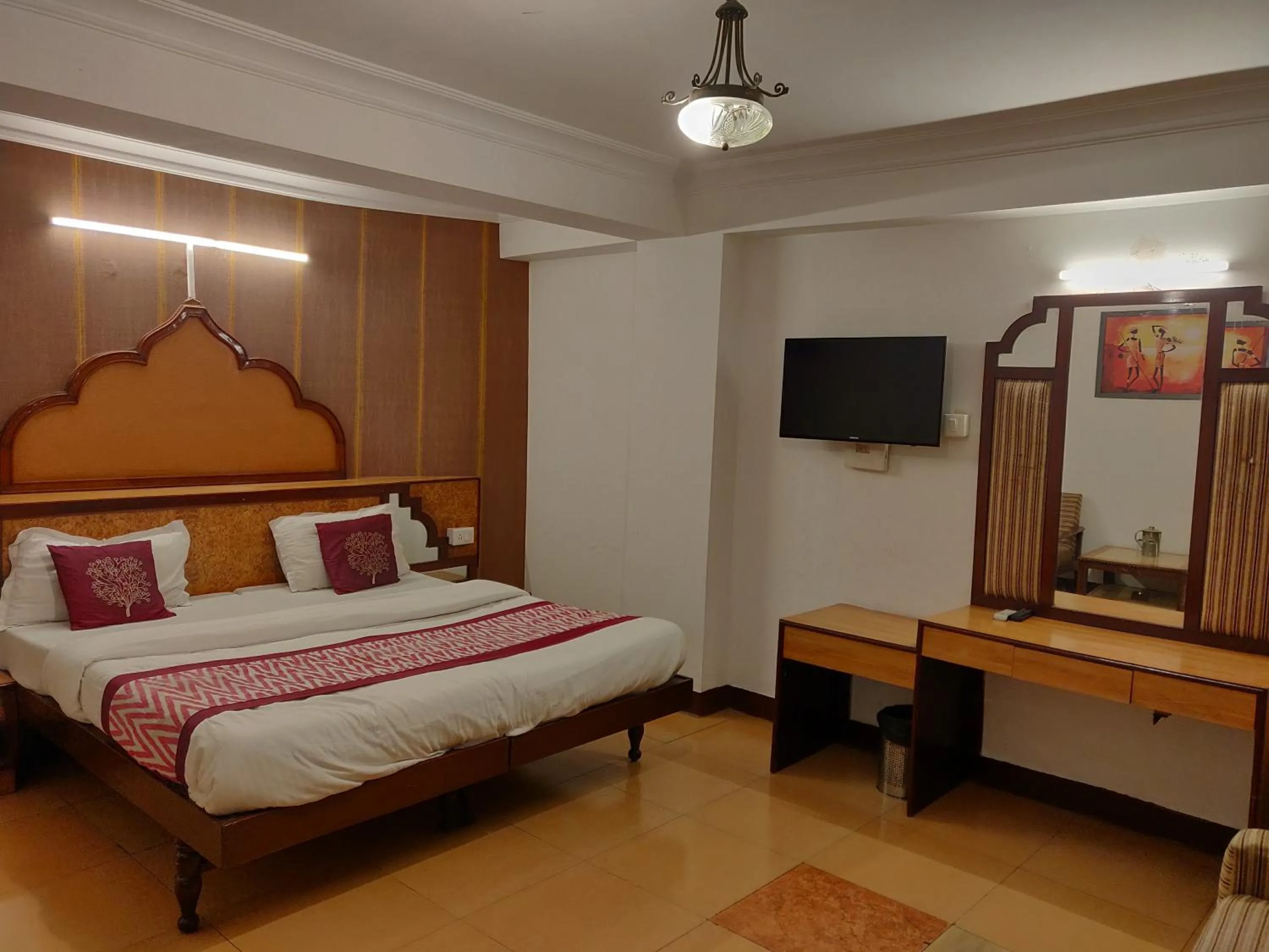 Bed in Hotel Hamers International