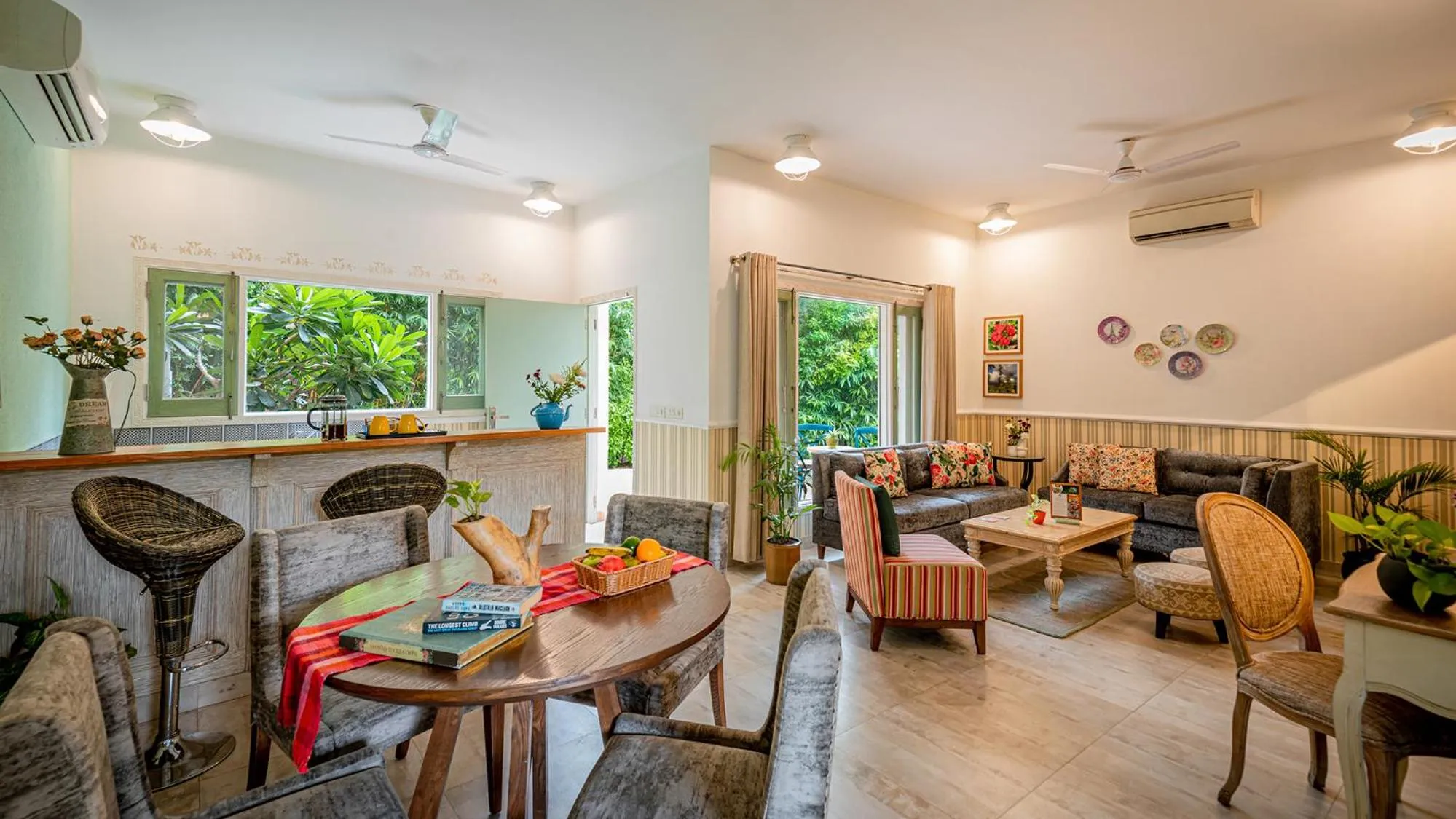 Living room in Karma Chalets